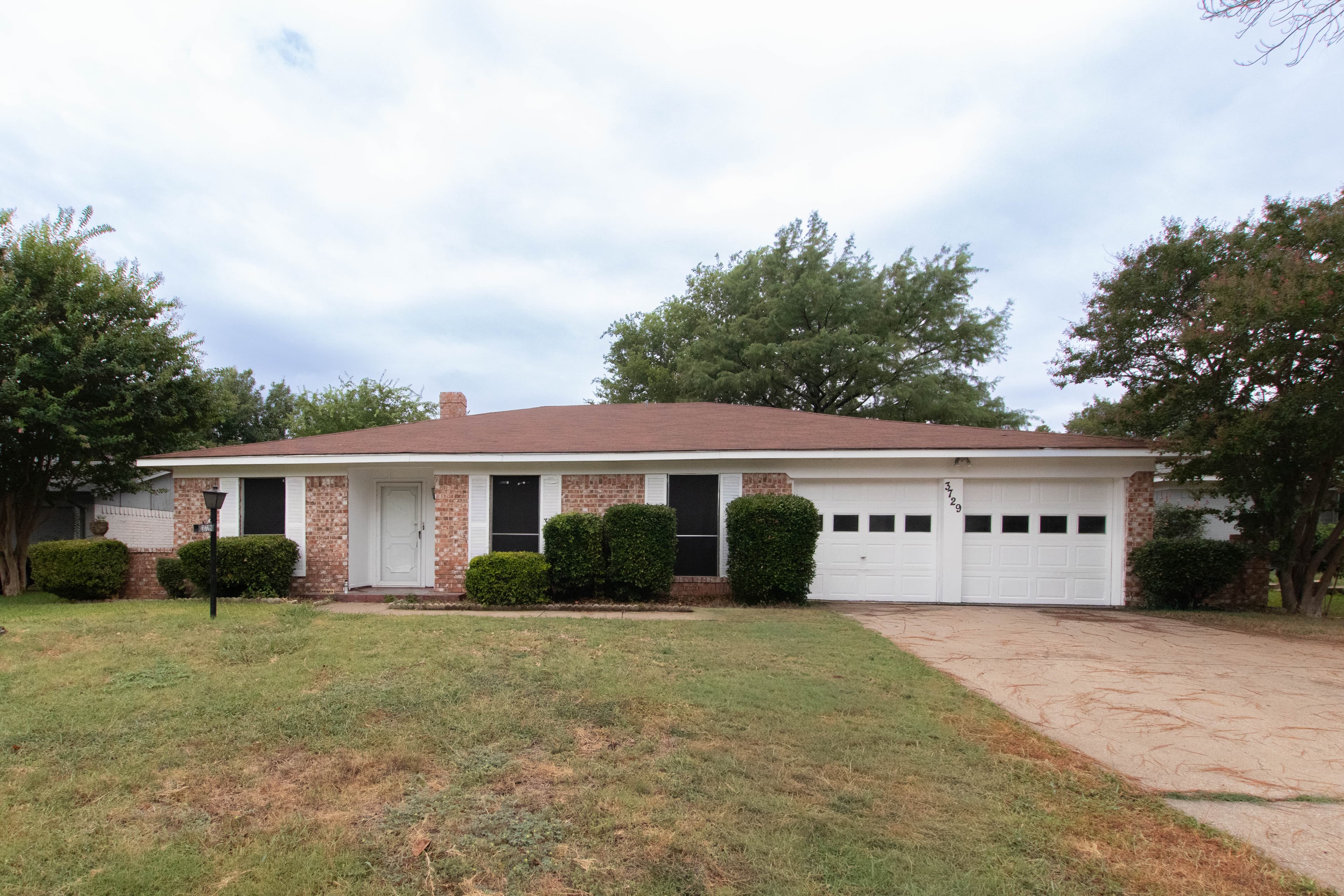 Scott Brown Properties — 3 Bedroom(s) and 2 Bathroom(s) - Photo 19