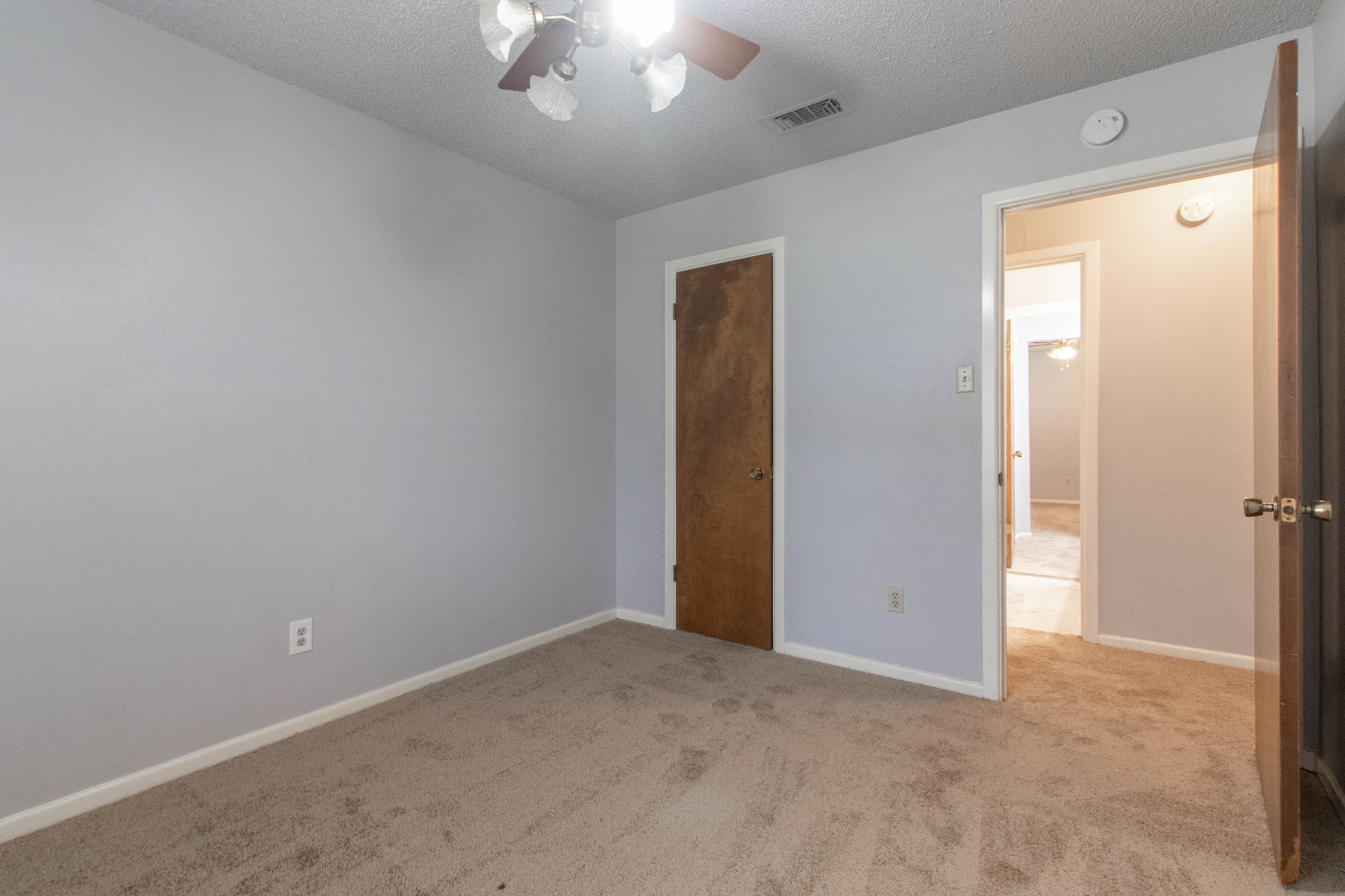 Scott Brown Properties — 3 Bedroom(s) and 2 Bathroom(s) - Photo 17