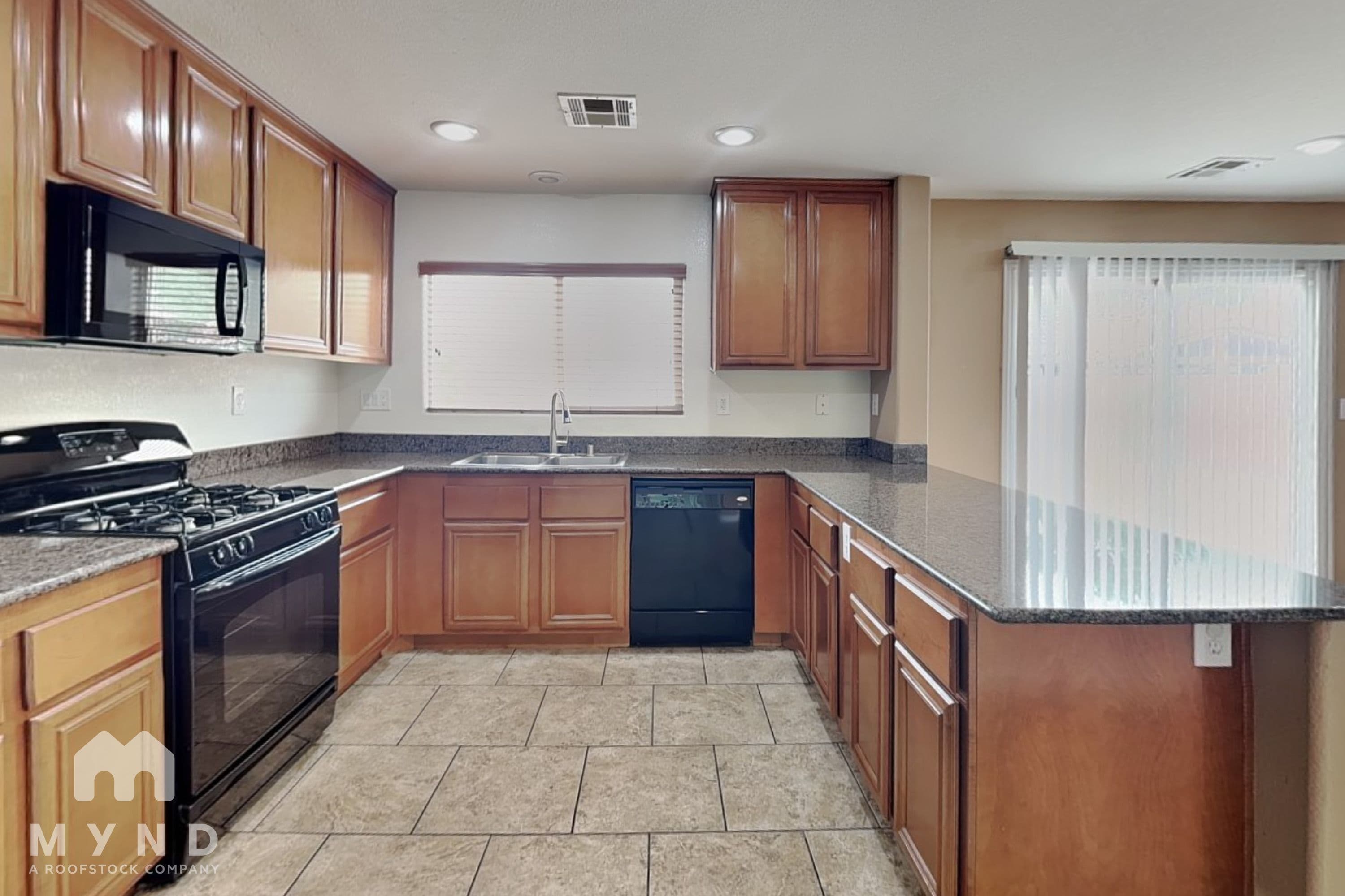MYND — 3 Bedroom(s) and 3 Bathroom(s) - Photo 8