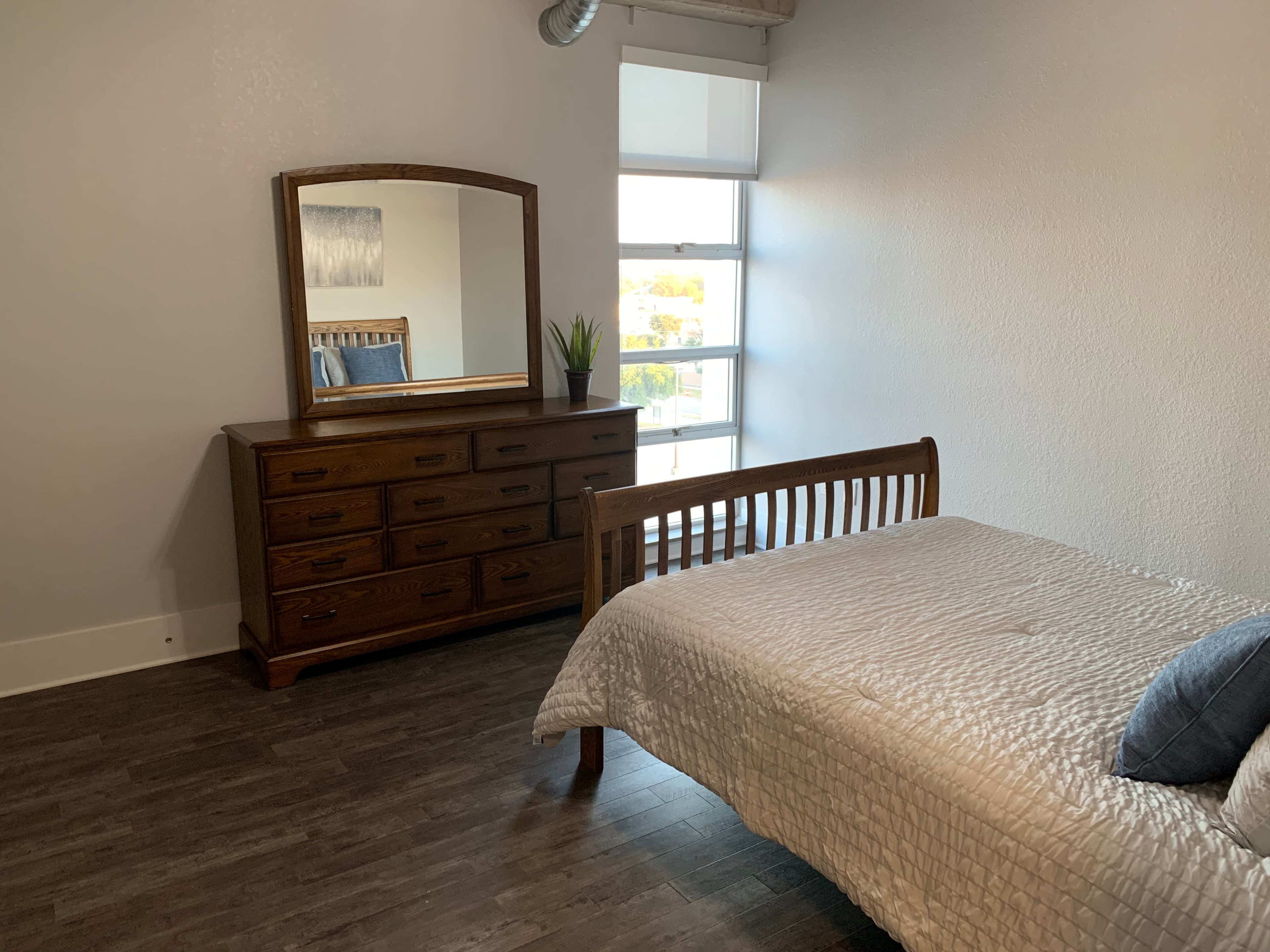 Scott Brown Properties — #402 - Photo 4