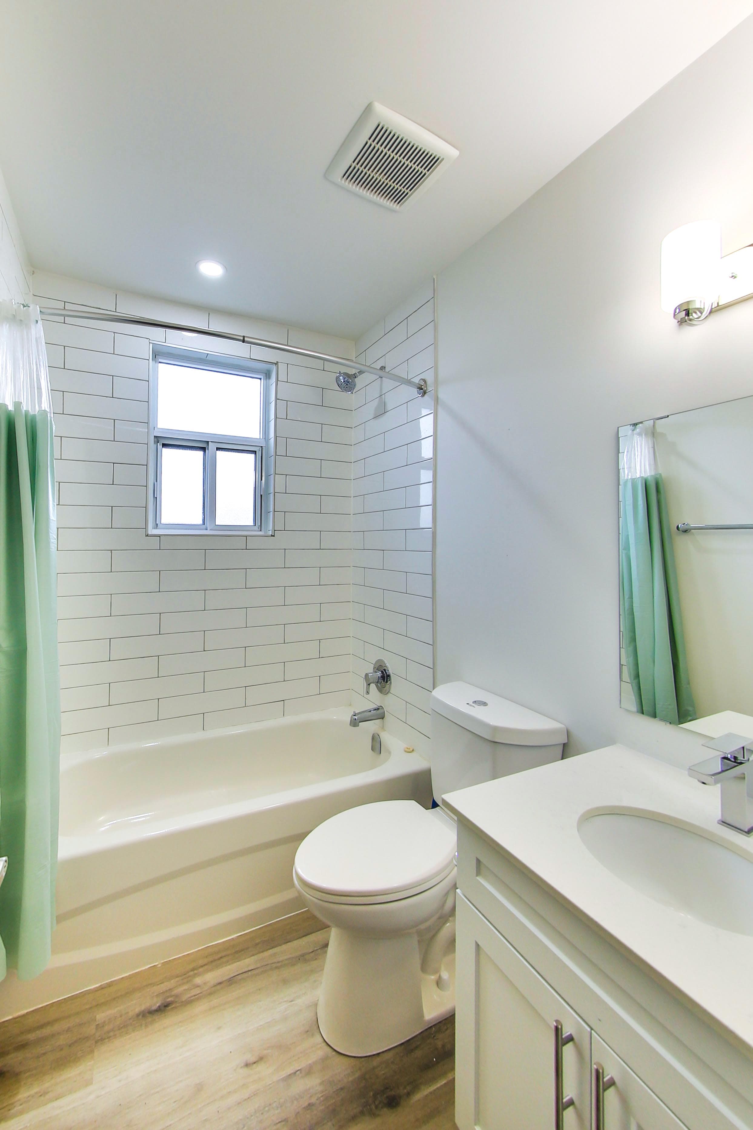 Whitehall Apartments — 1 - Photo 6