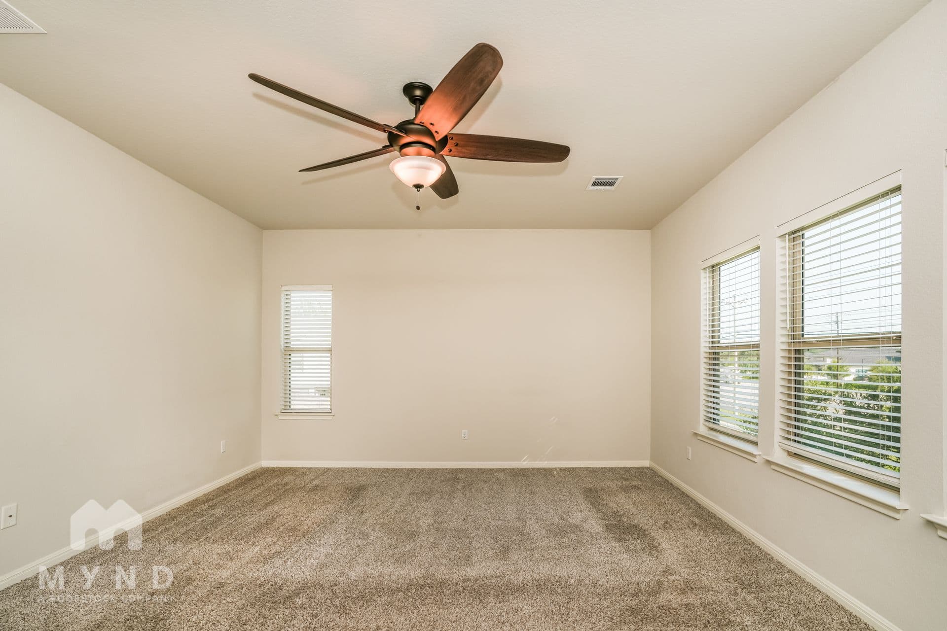 MYND — 3 Bedroom(s) and 2.5 Bathroom(s) - Photo 12