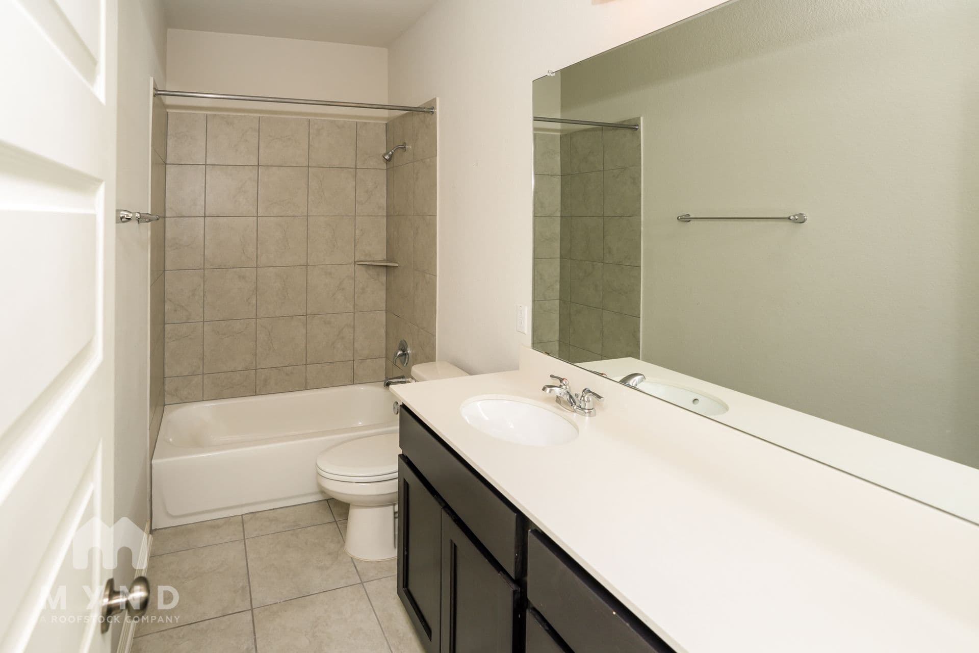 MYND — 3 Bedroom(s) and 2.5 Bathroom(s) - Photo 16
