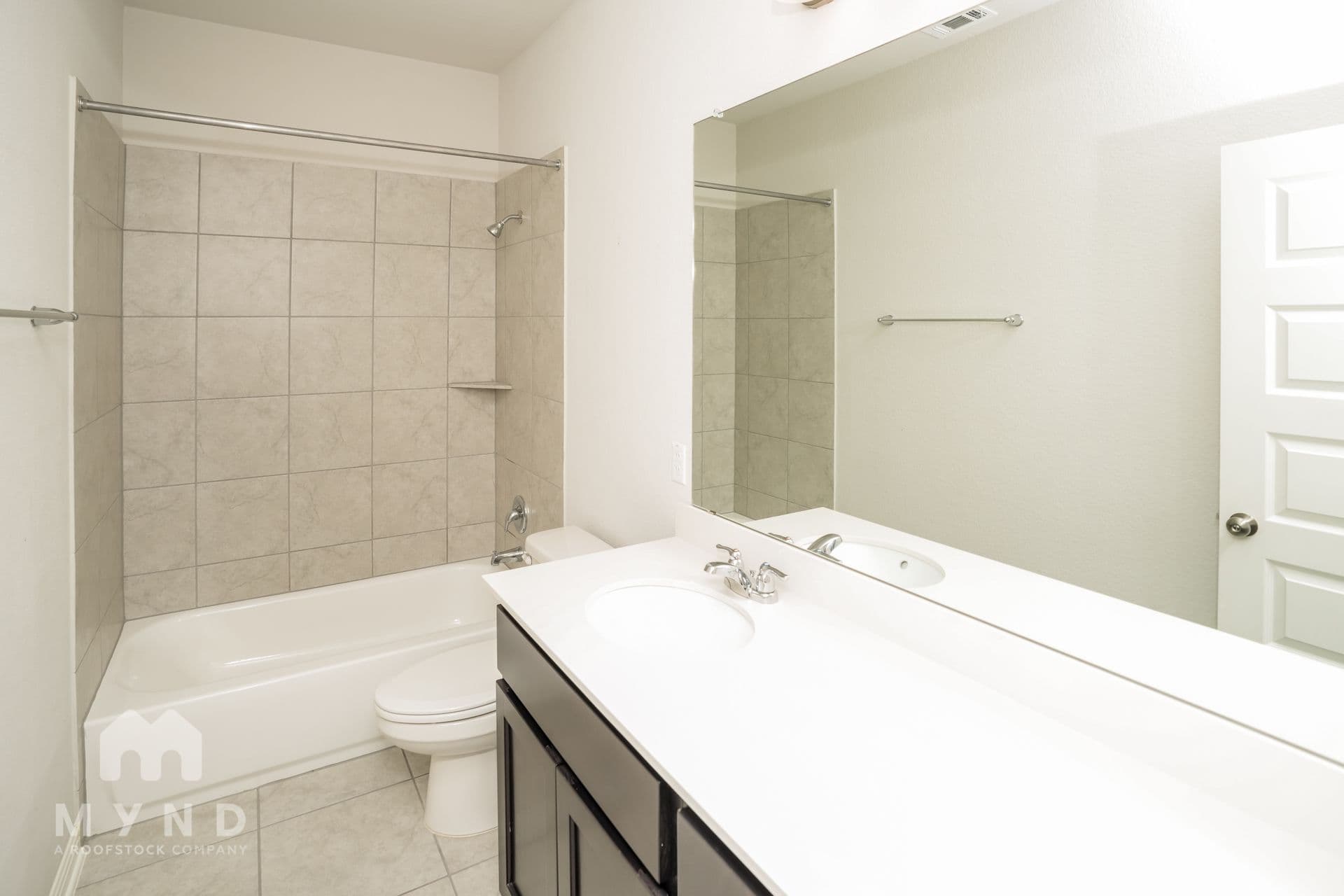 MYND — 3 Bedroom(s) and 2.5 Bathroom(s) - Photo 17