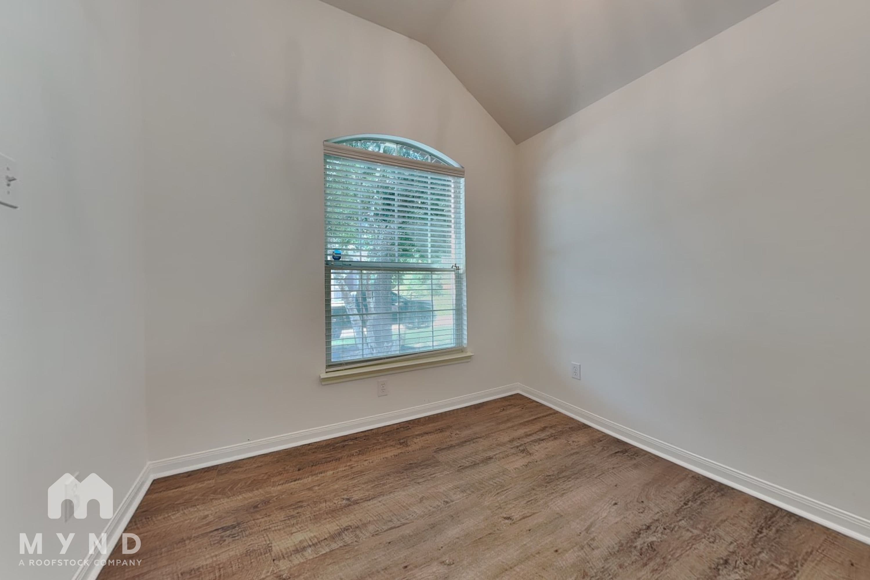 MYND — 3 Bedroom(s) and 2 Bathroom(s) - Photo 9