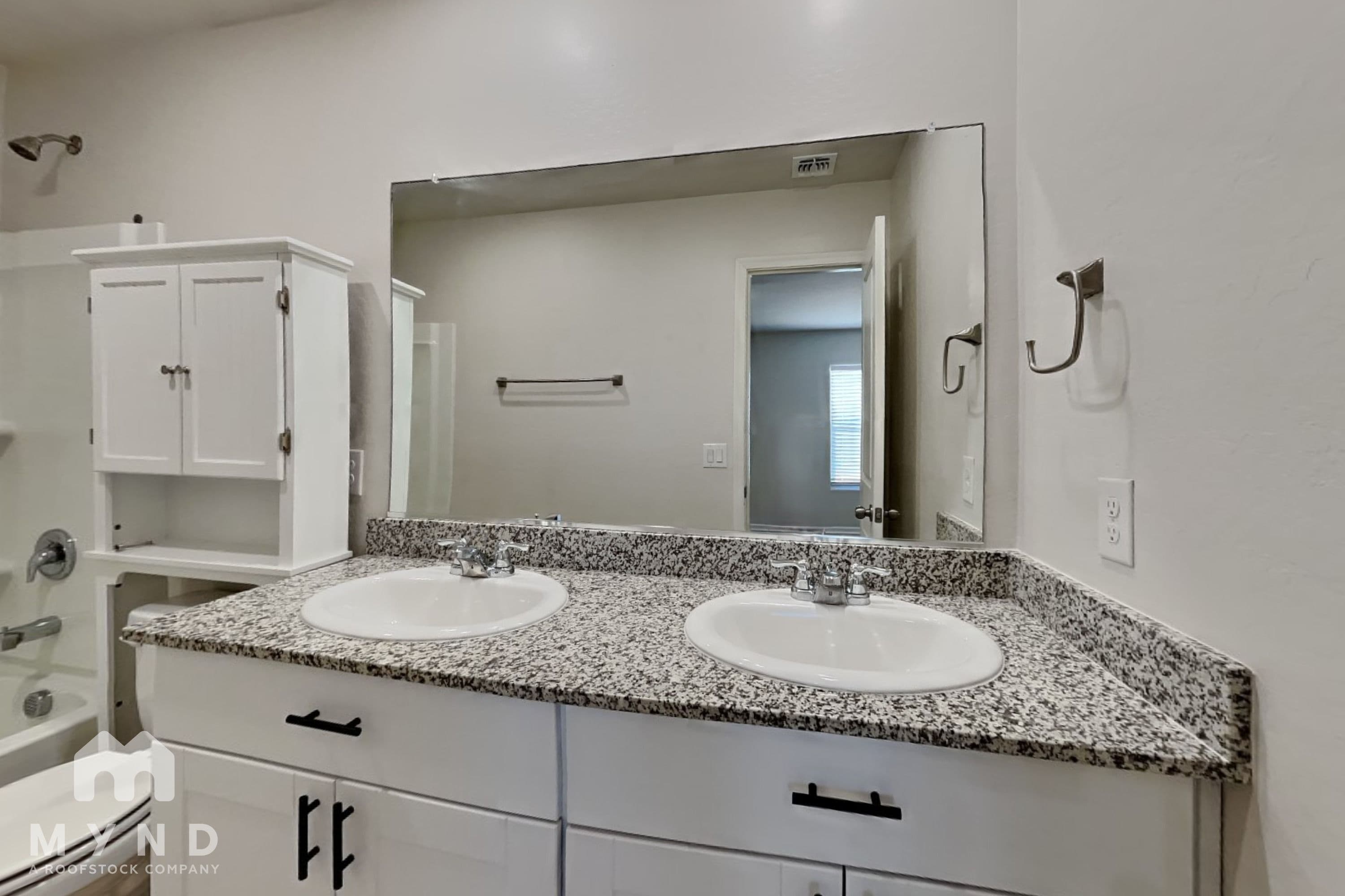 MYND — 3 Bedroom(s) and 2 Bathroom(s) - Photo 6