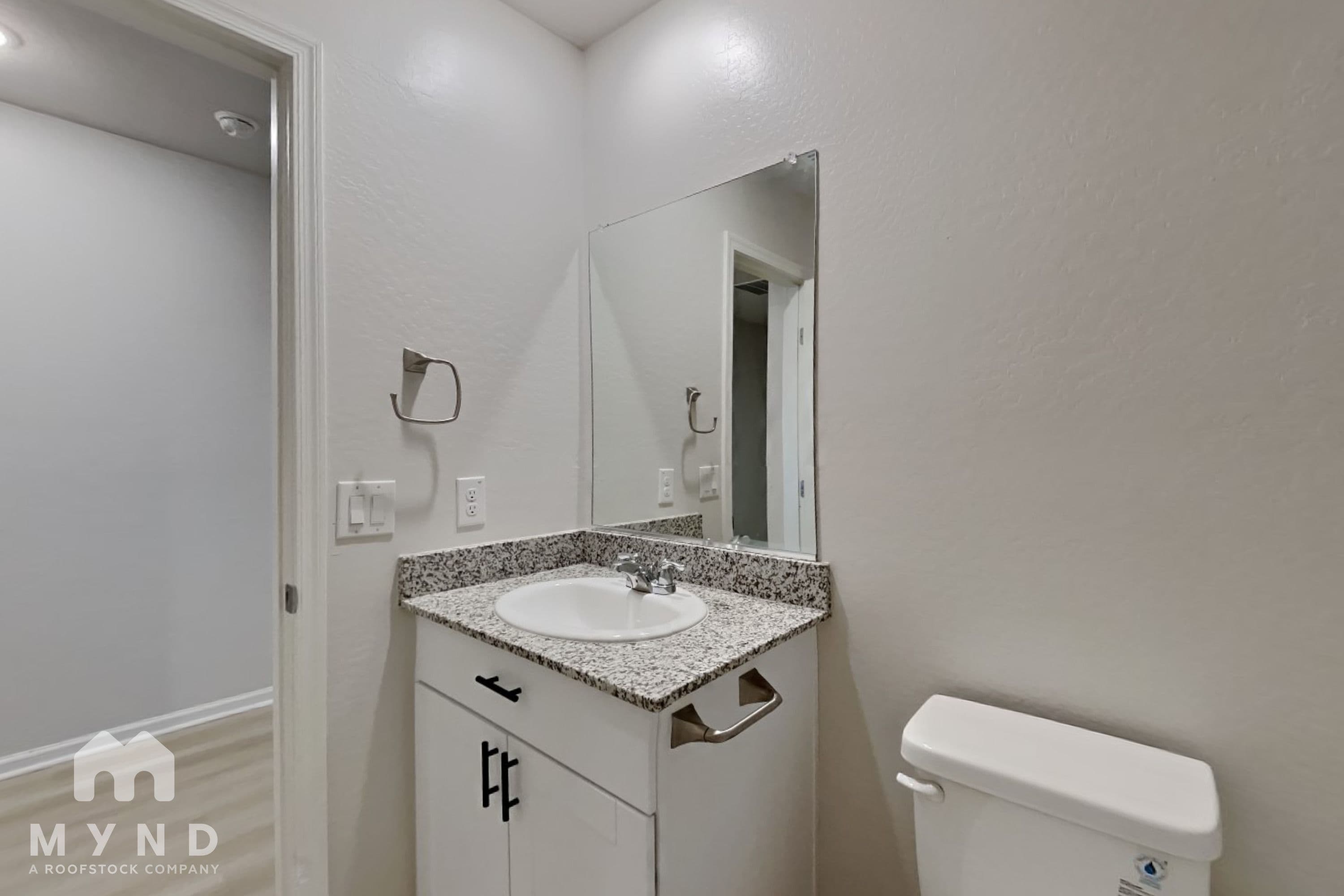 MYND — 3 Bedroom(s) and 2 Bathroom(s) - Photo 10