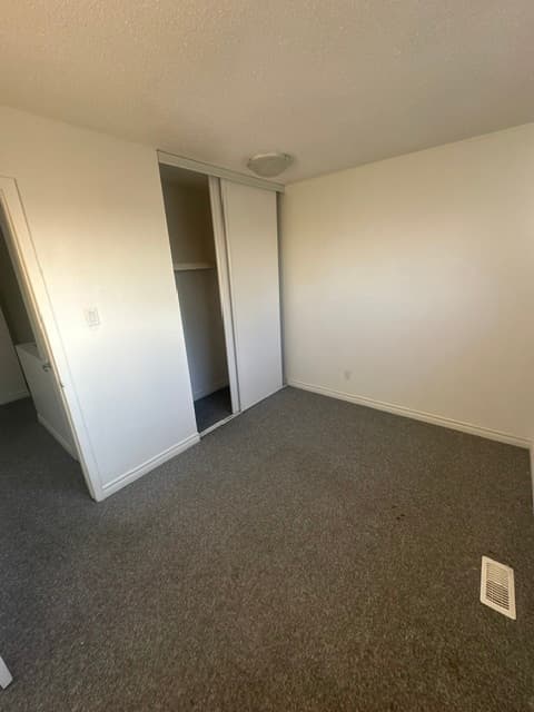 Whitehall Apartments — 42 - Photo 8