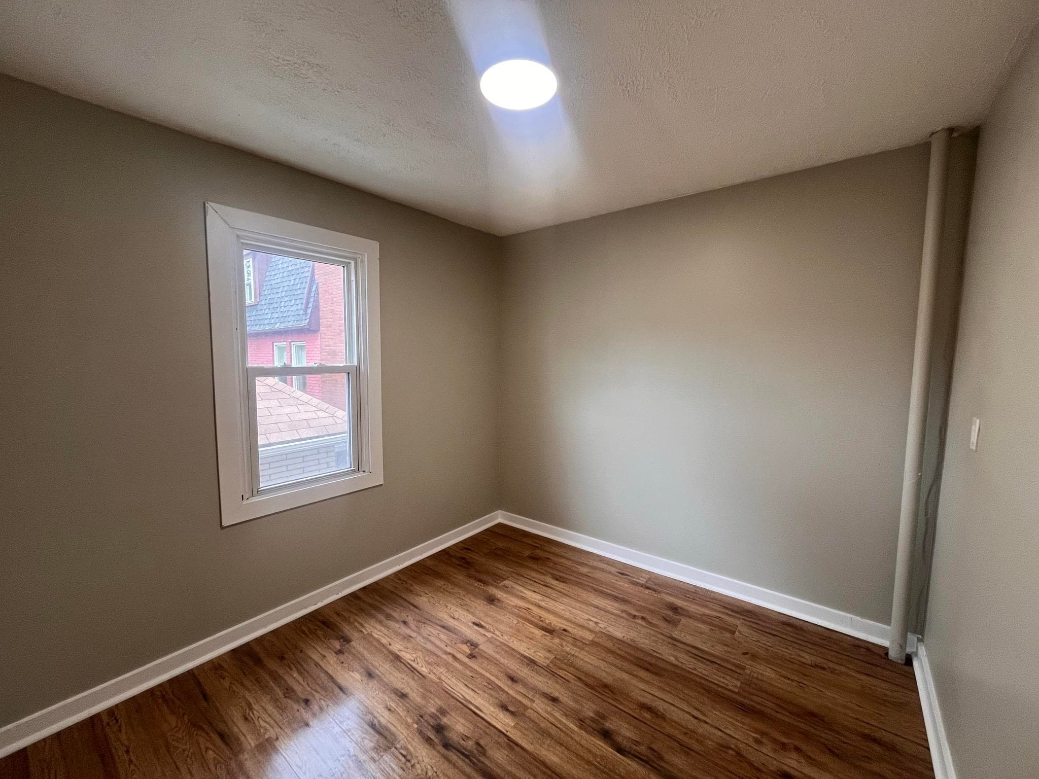 Avanew — 1.5 Bedroom(s) and 1 Bathroom(s) - Photo 4