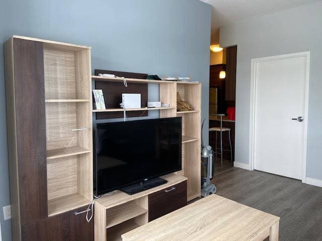 K-W Property Management - Photo 8