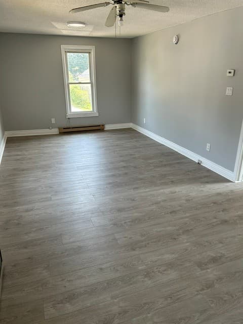 Avanew — Unit 1 (Upper) - Photo 3