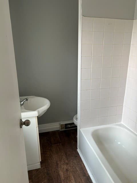 Avanew — Unit 1 (Upper) - Photo 8