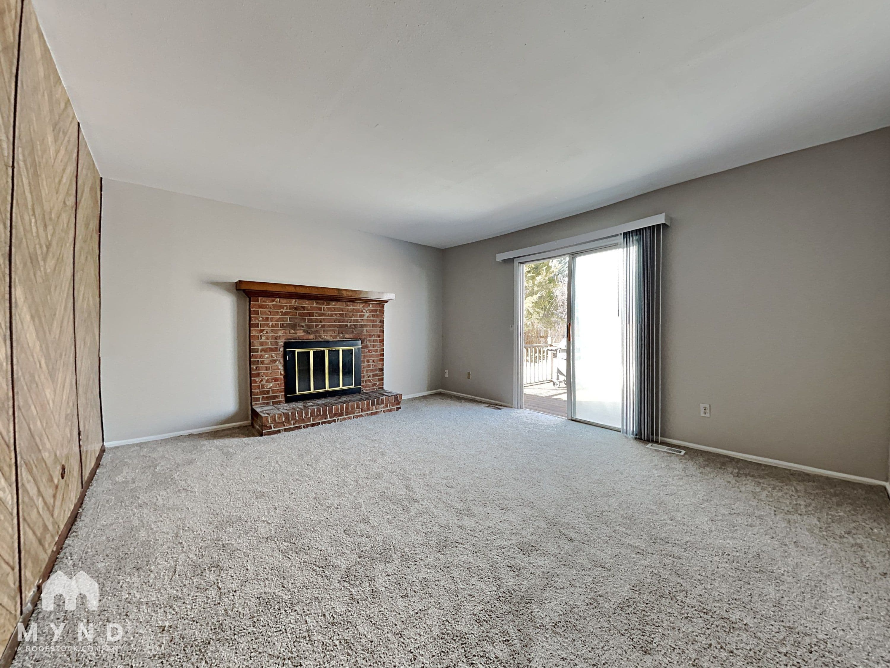 MYND — 3 Bedroom(s) and 2.5 Bathroom(s) - Photo 2