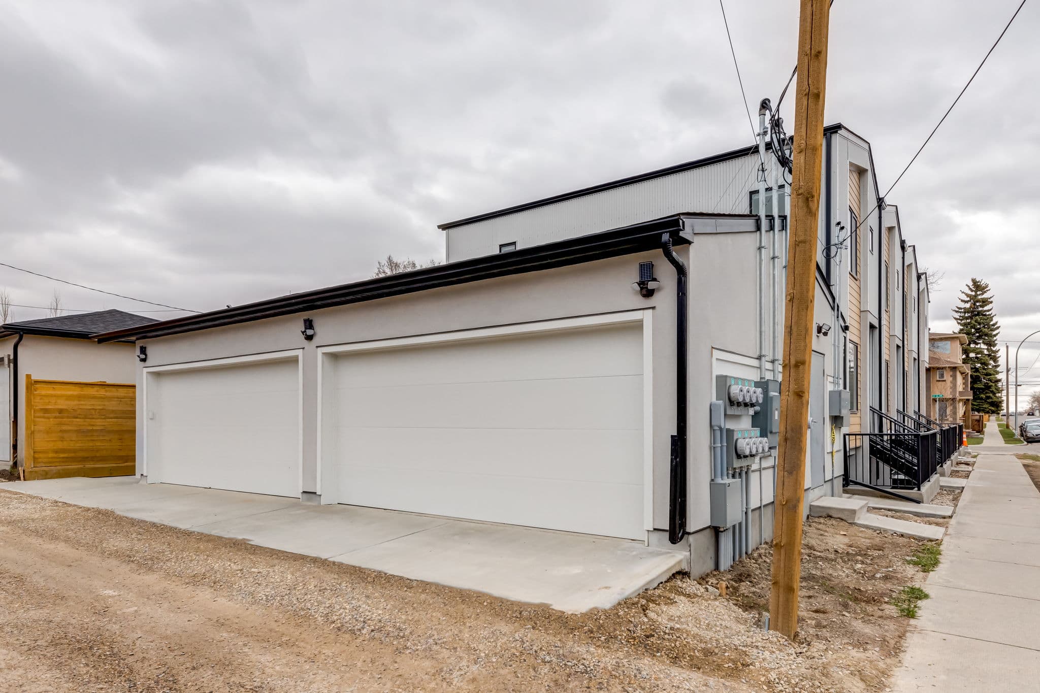 5450 - HP02 - 38 Avenue Northwest — 304B - Photo 30