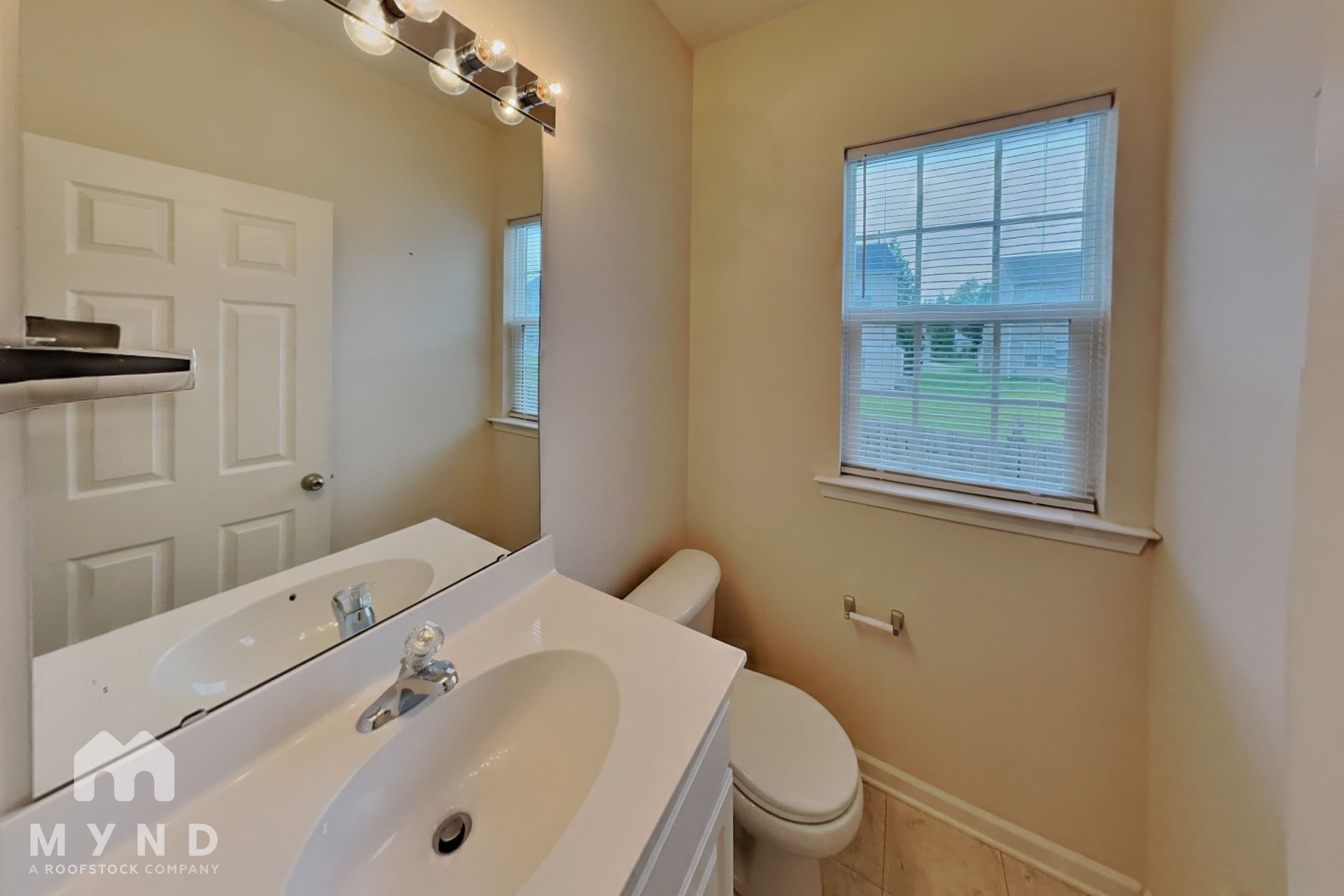 MYND — 4 Bedroom(s) and 2.5 Bathroom(s) - Photo 18
