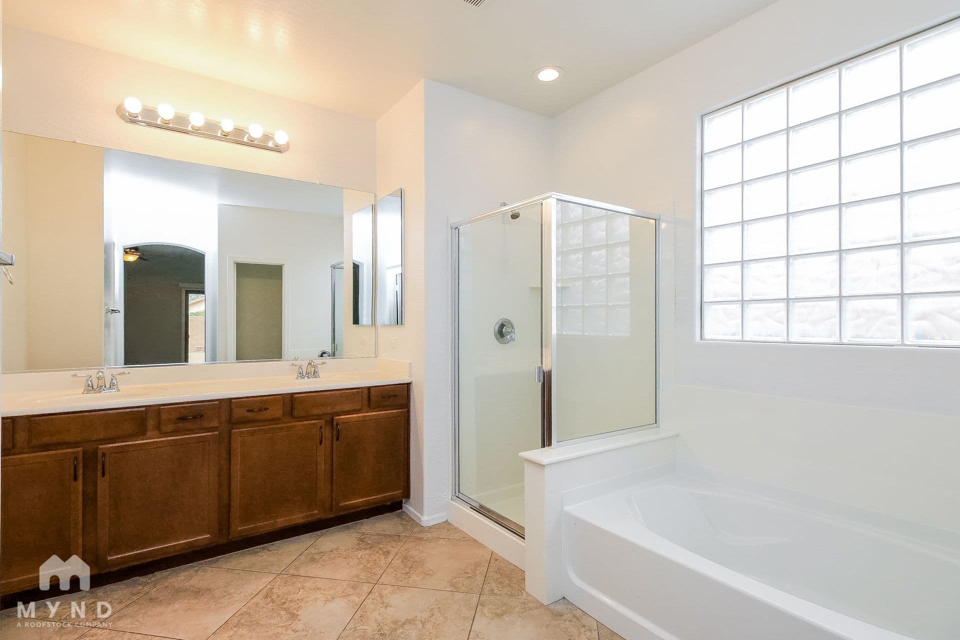 MYND — 3 Bedroom(s) and 2 Bathroom(s) - Photo 9
