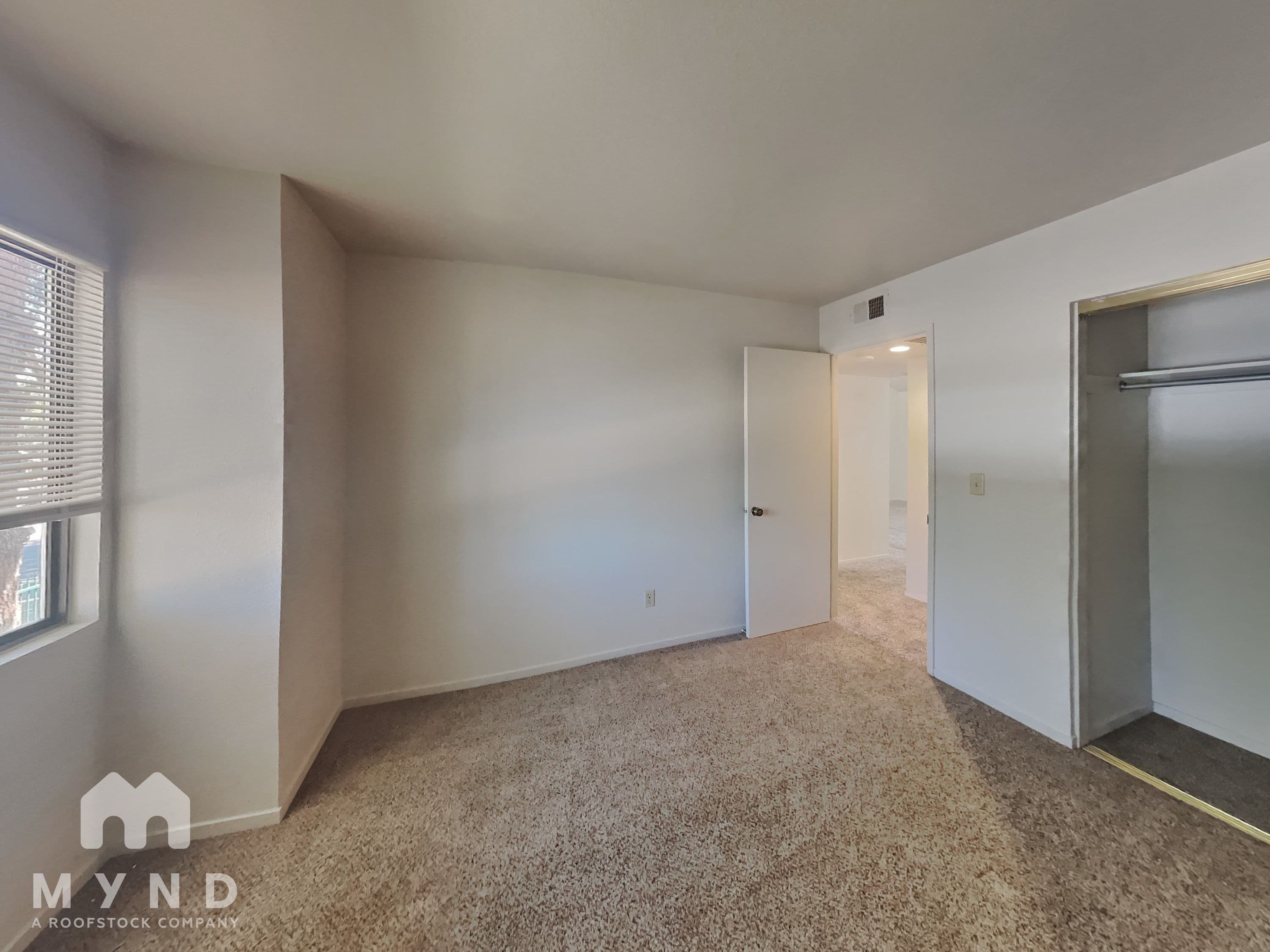 MYND — 7 - Photo 11