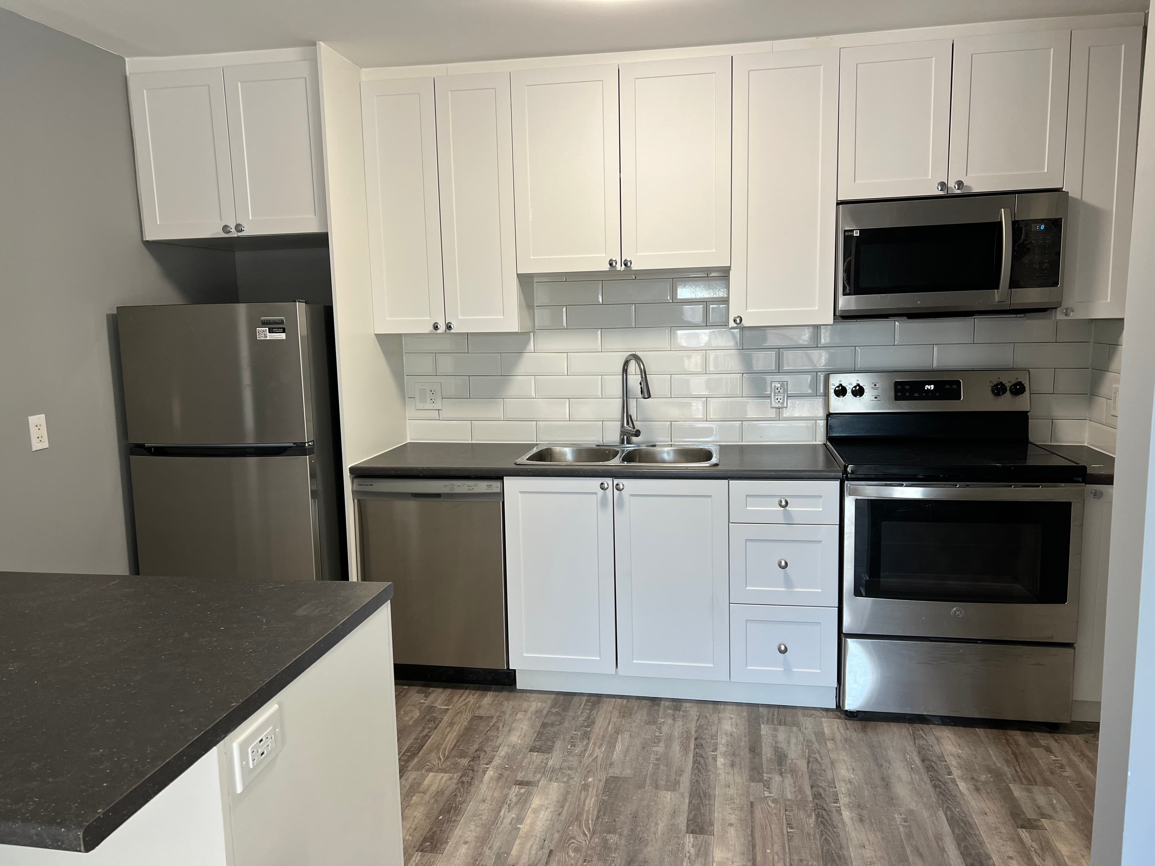 Whitehall Apartments — 305