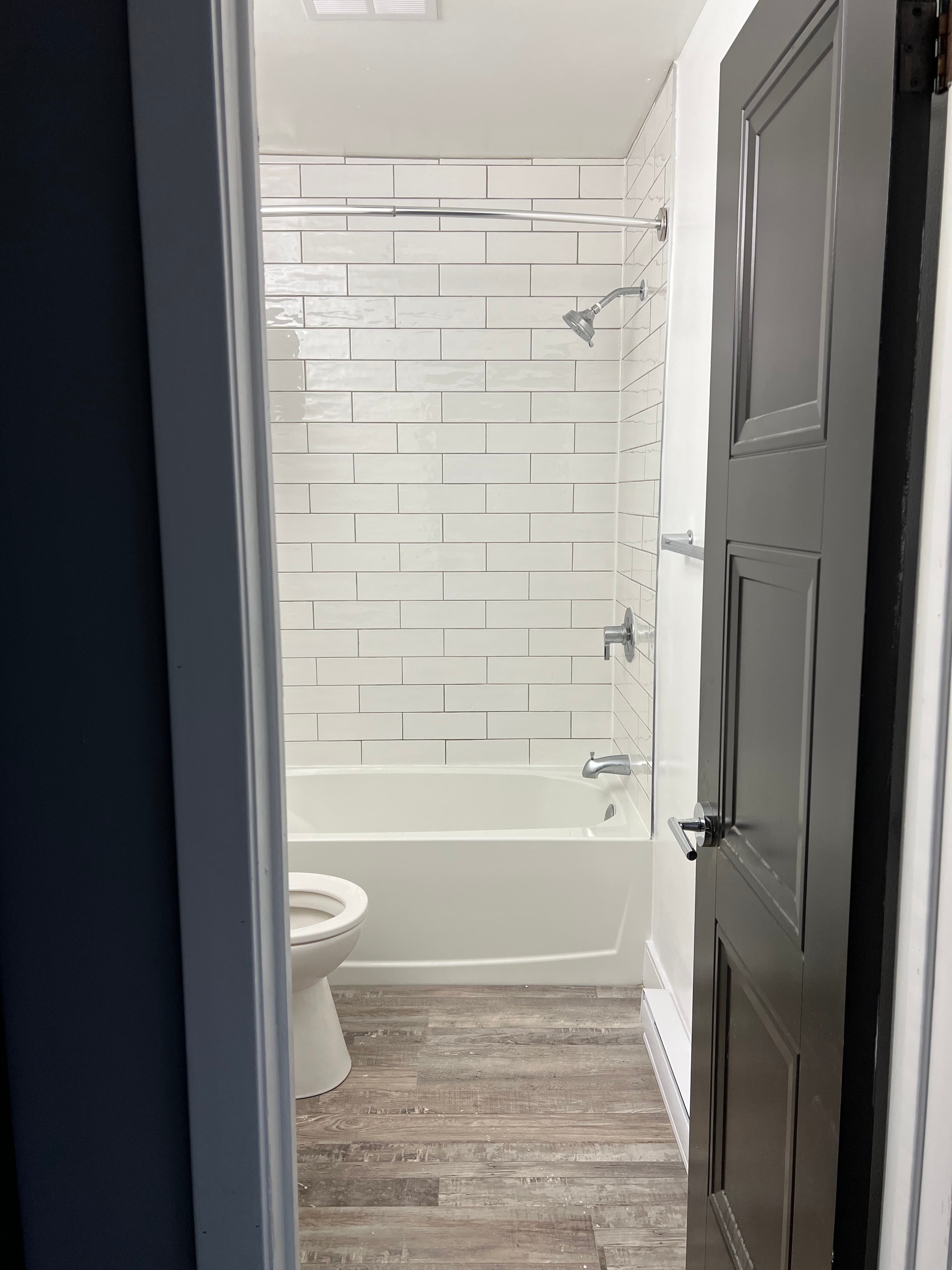 Whitehall Apartments — 305 - Photo 11