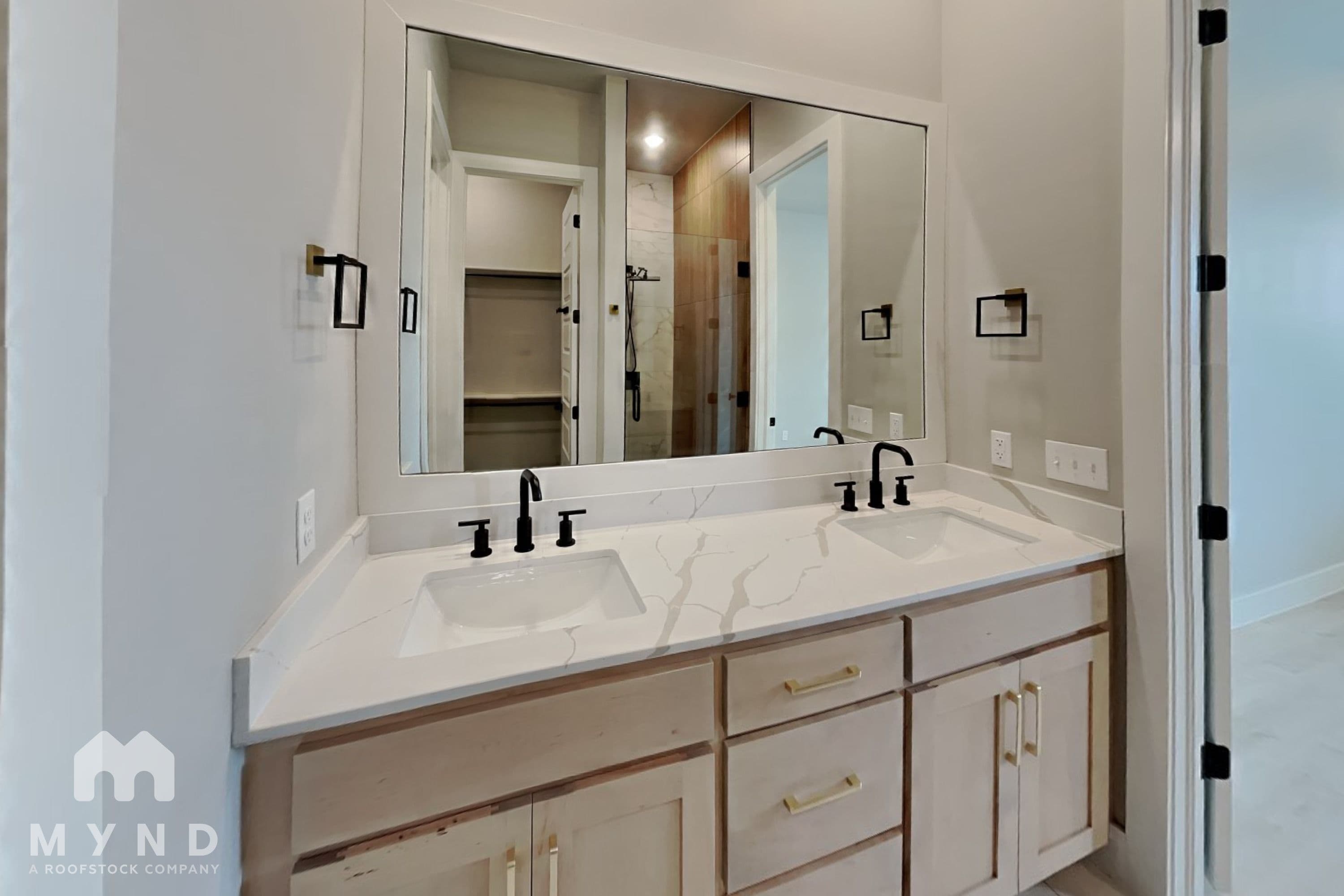 MYND — 3 Bedroom(s) and 2.5 Bathroom(s) - Photo 10