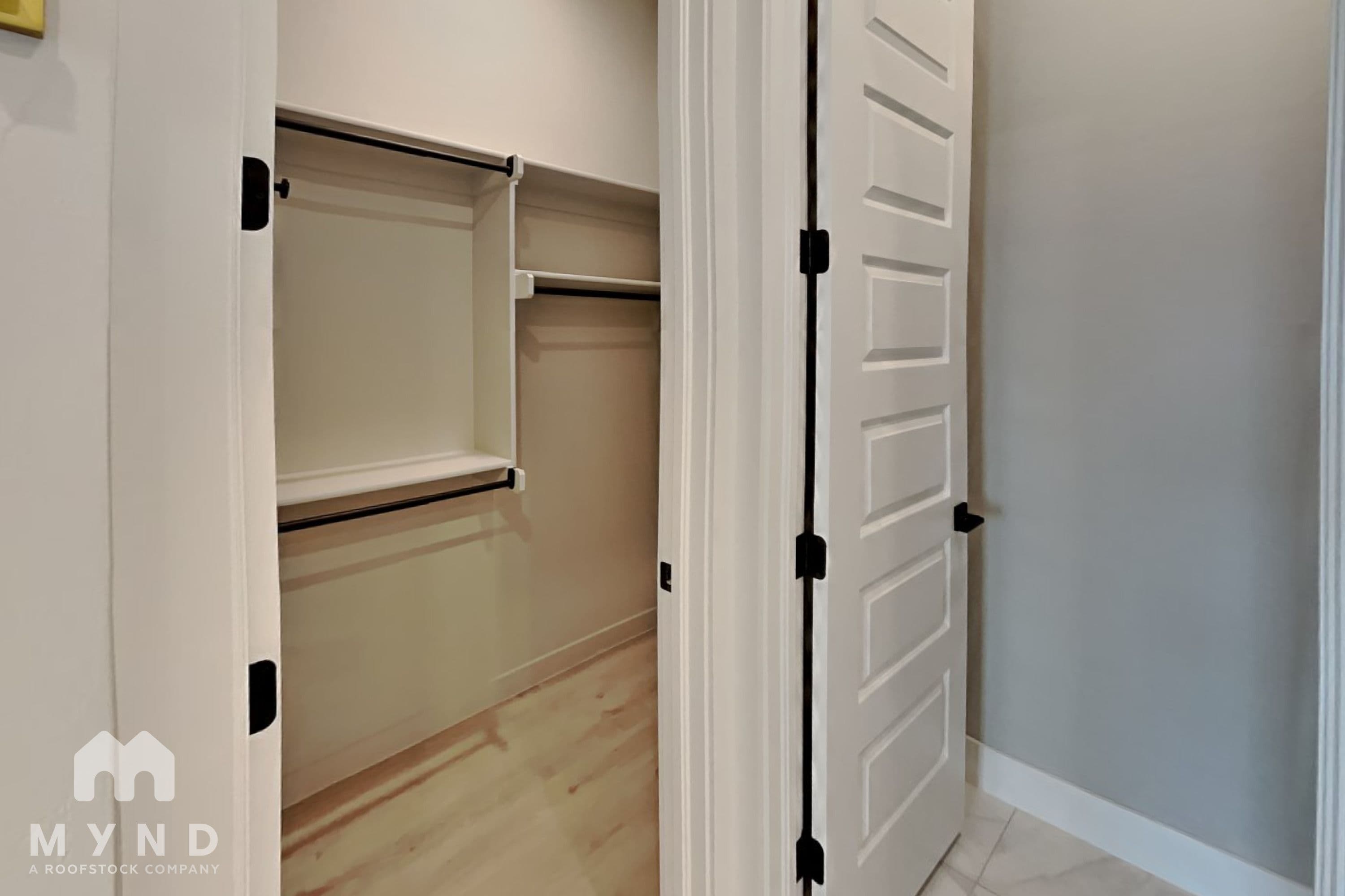 MYND — 3 Bedroom(s) and 2.5 Bathroom(s) - Photo 12