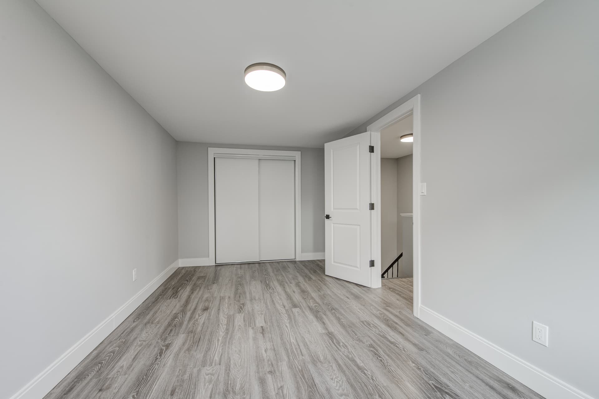 Avanew — Unit 4 - Photo 10
