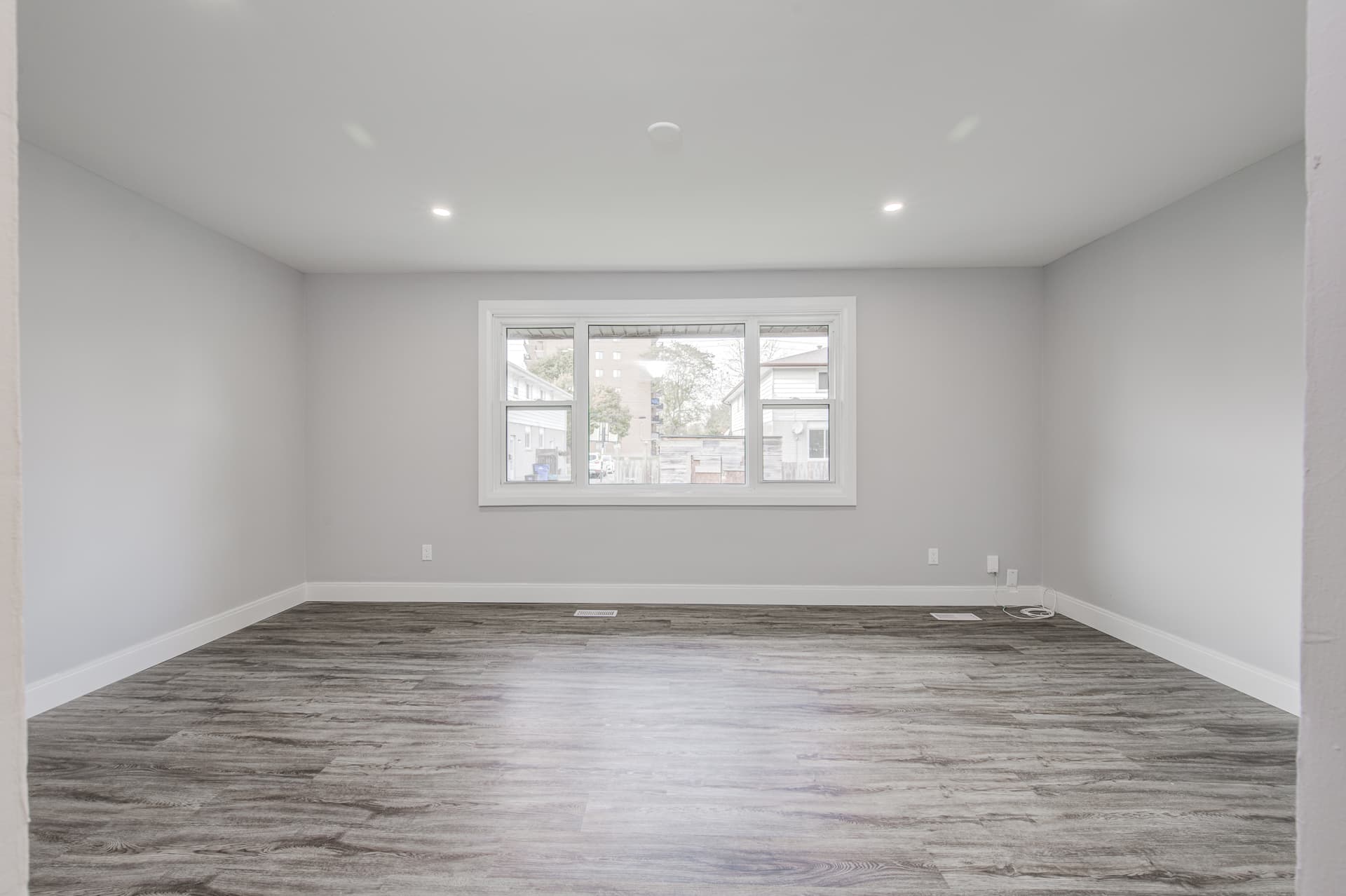 Avanew — Unit 4 - Photo 3