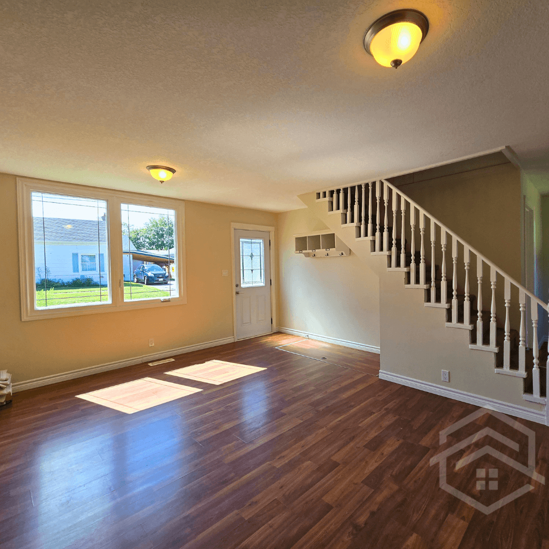Oversight PM — 3 Bedroom(s) and 1 Bathroom(s) - Photo 2