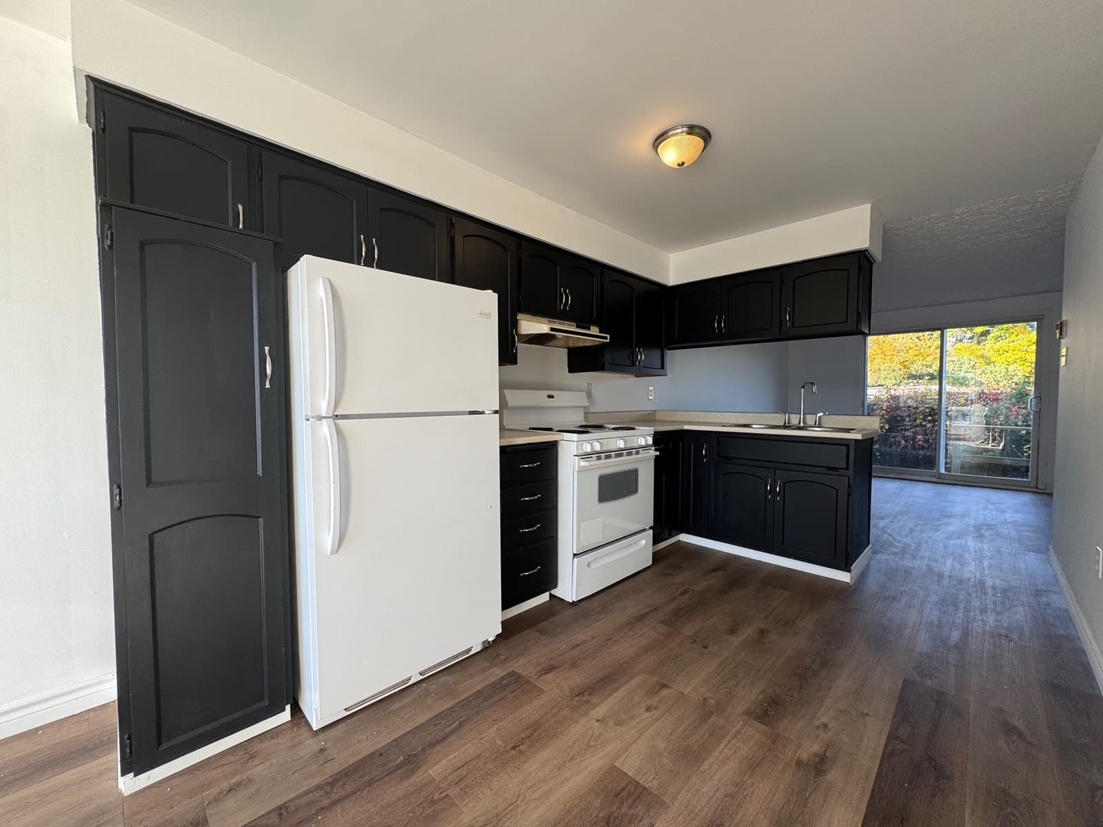 K-W Property Management - Photo 6