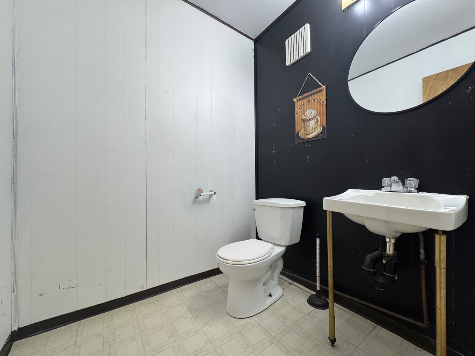 K-W Property Management - Photo 8