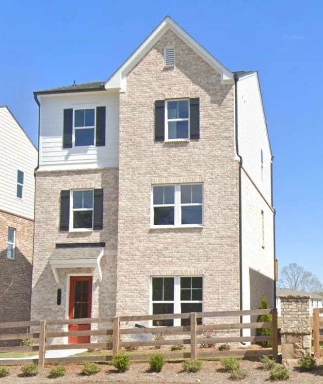 MYND — 4 Bedroom(s) and 3.5 Bathroom(s) - Photo 1