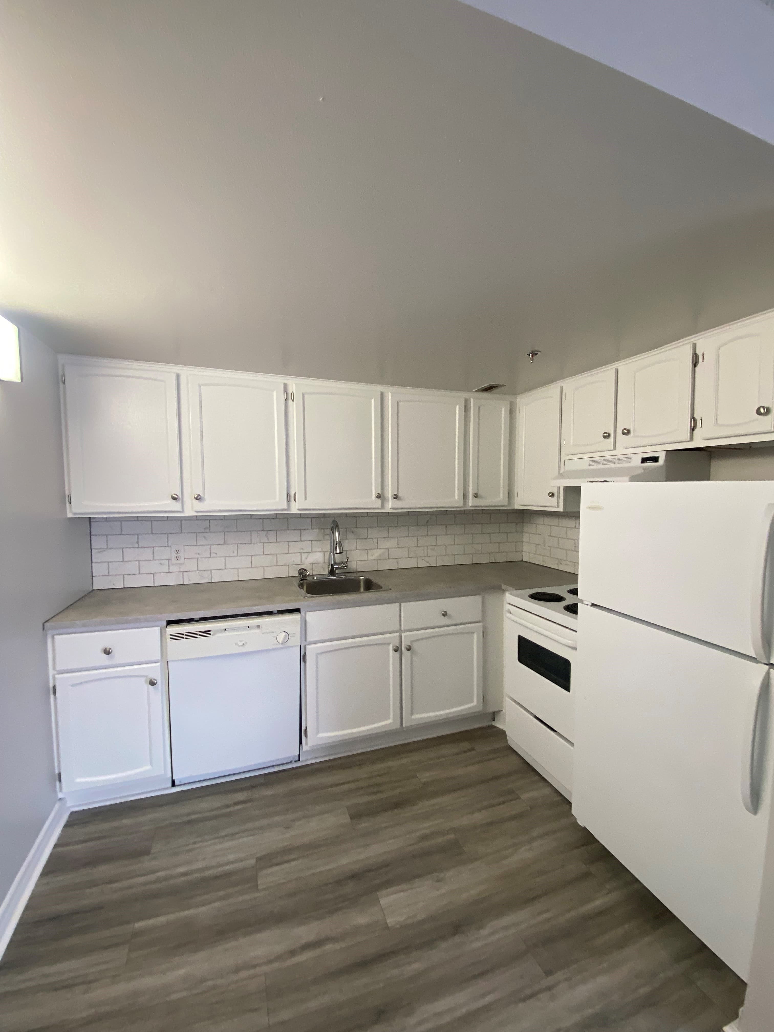 Urchin Property Management Inc. — 105 - Photo 3