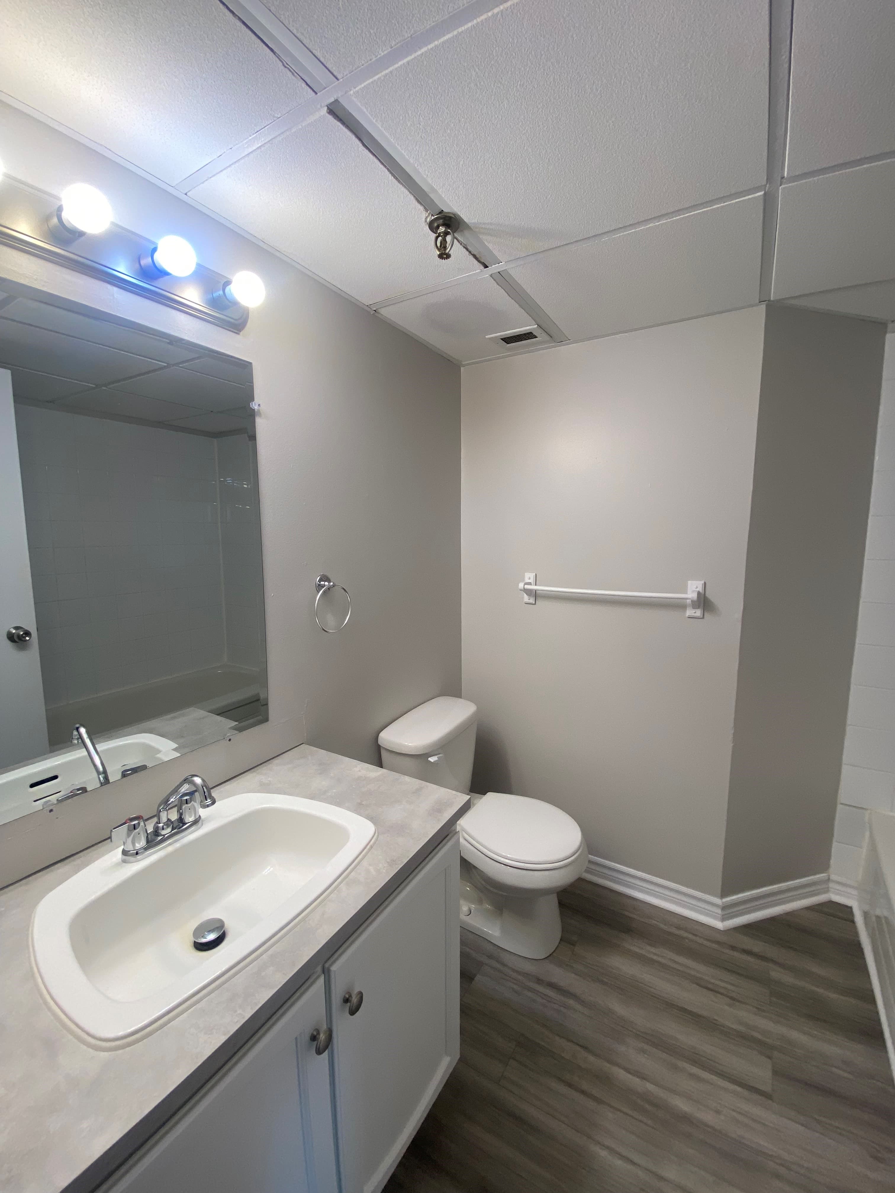 Urchin Property Management Inc. — 105 - Photo 6