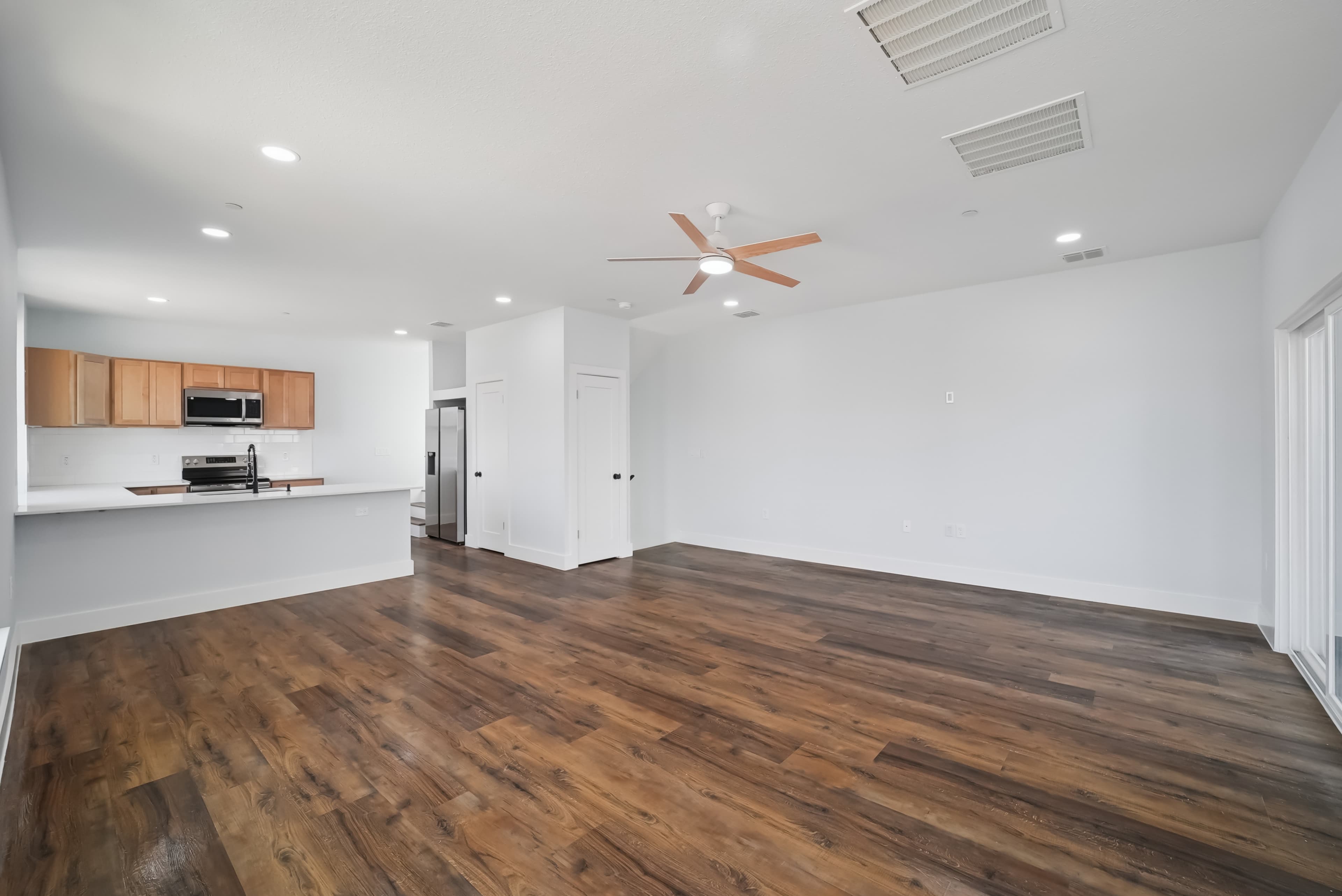 Scott Brown Properties - Photo 8