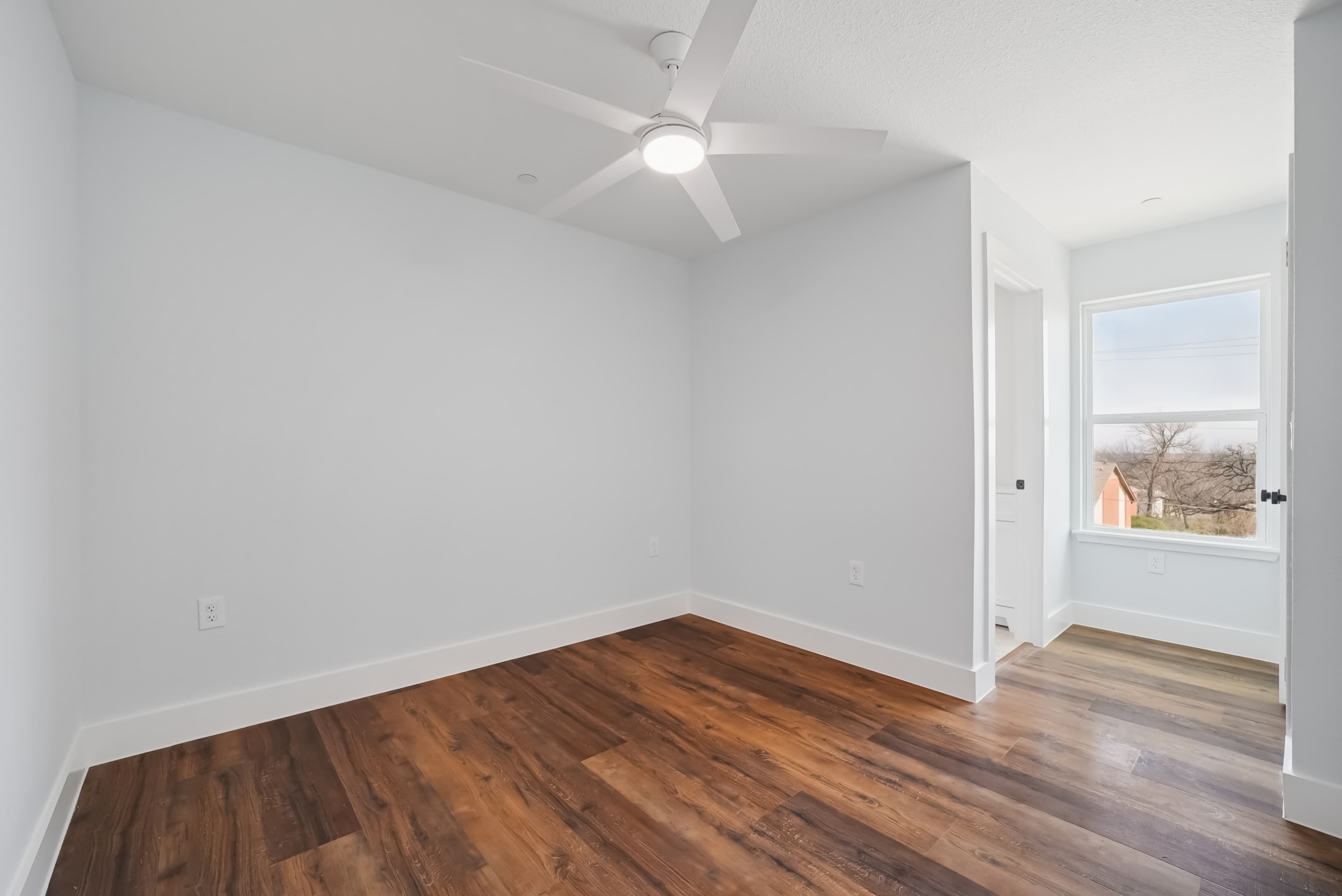 Scott Brown Properties - Photo 18