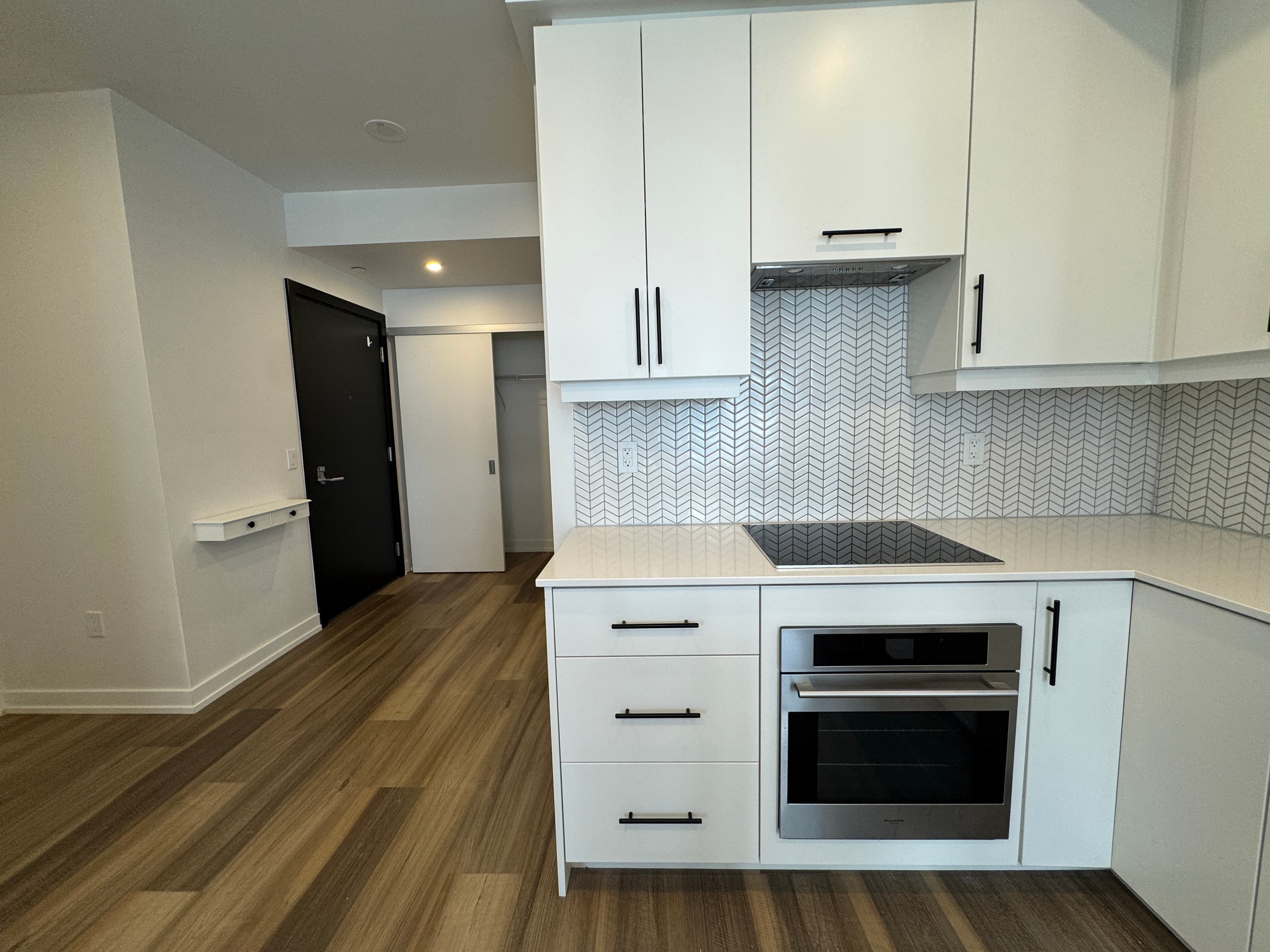 K-W Property Management — 1701 - Photo 5