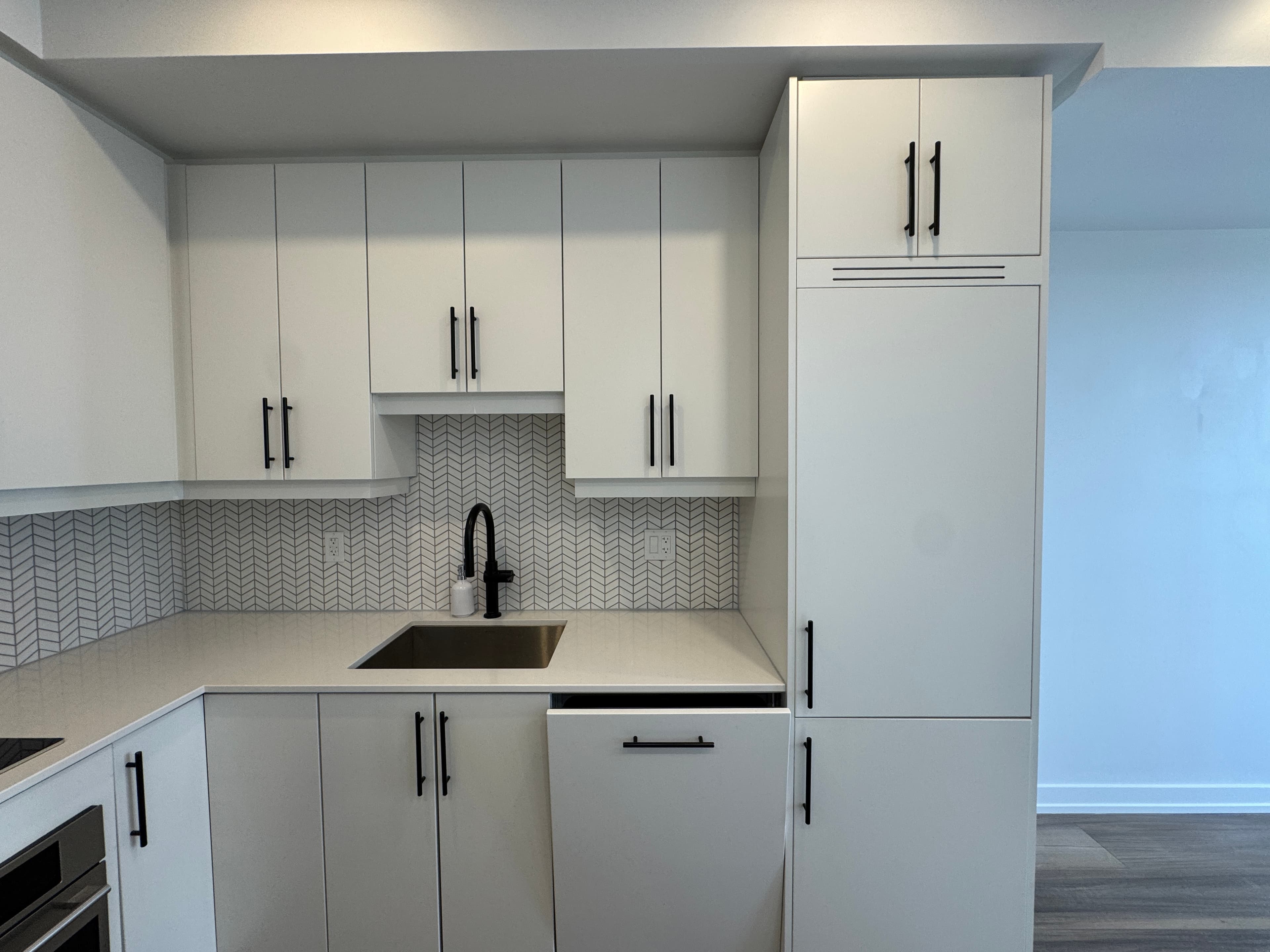 K-W Property Management — 1701 - Photo 7