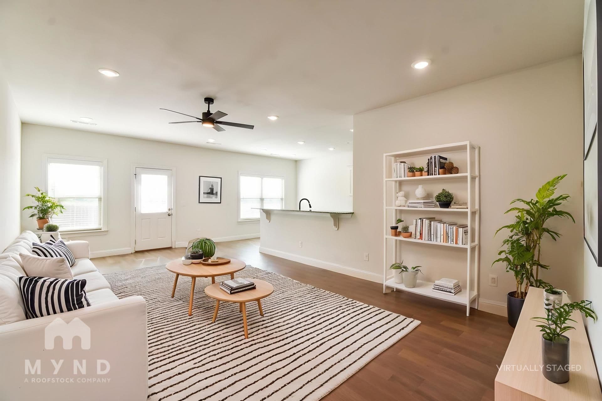 MYND — 3 Bedroom(s) and 2 Bathroom(s) - Photo 2