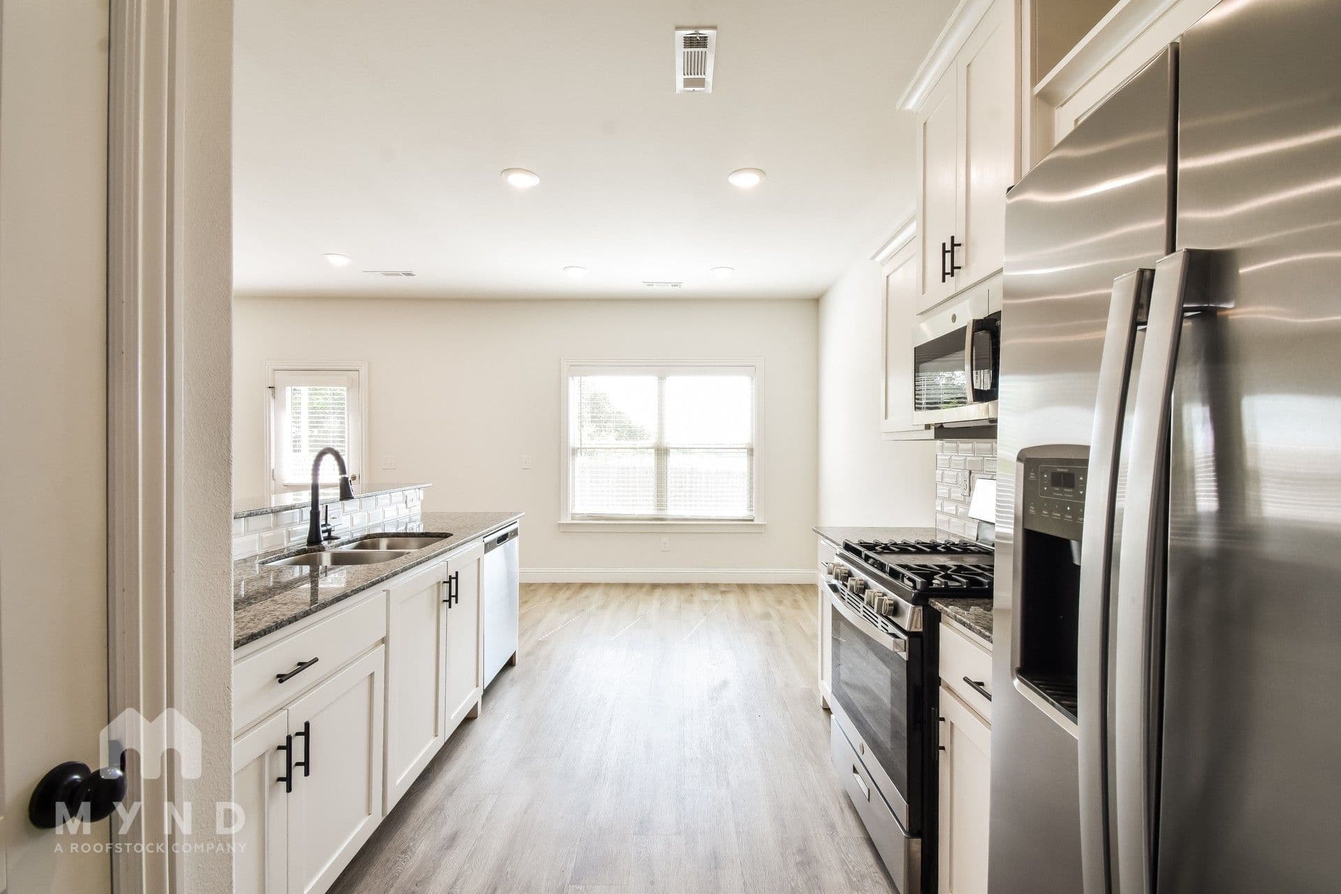 MYND — 3 Bedroom(s) and 2 Bathroom(s) - Photo 7