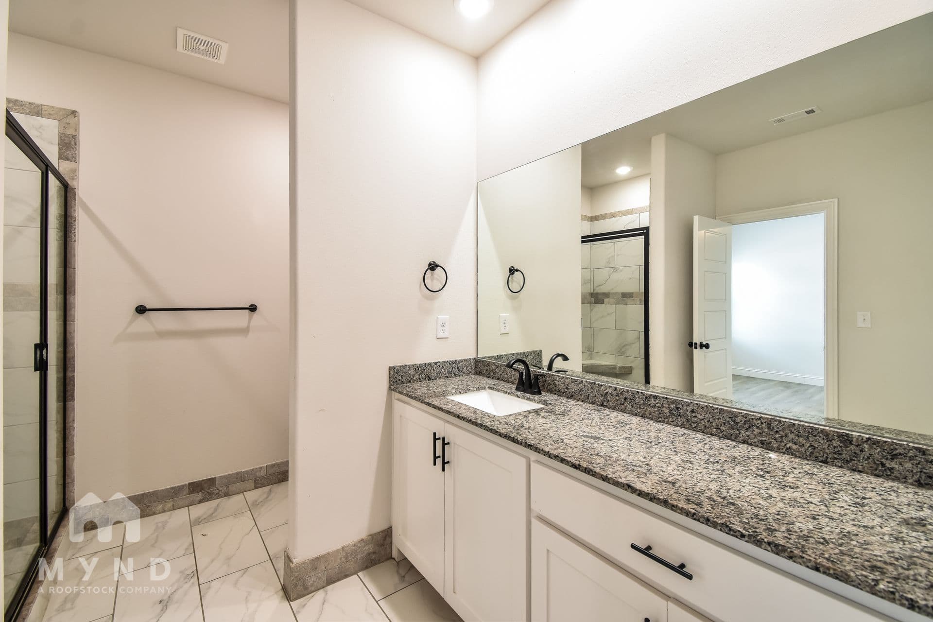 MYND — 3 Bedroom(s) and 2 Bathroom(s) - Photo 10