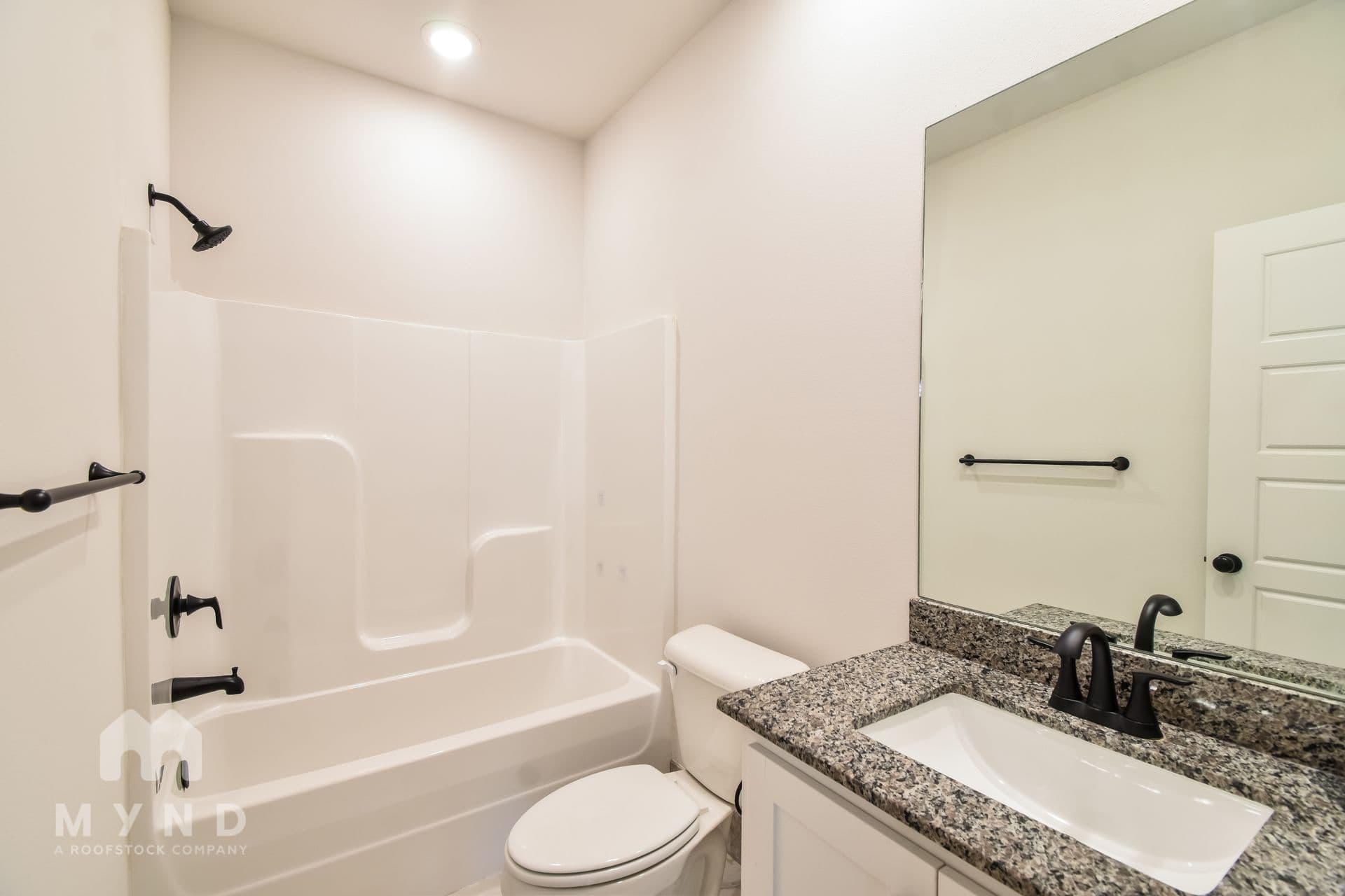 MYND — 3 Bedroom(s) and 2 Bathroom(s) - Photo 15