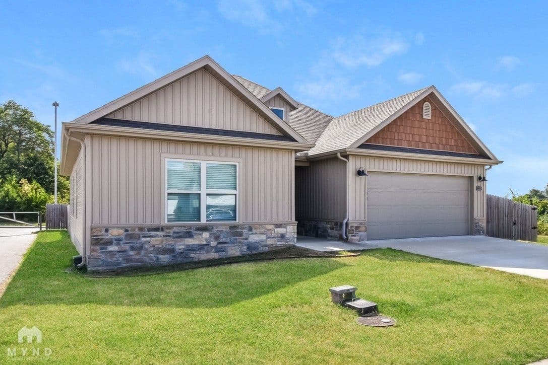 MYND — 3 Bedroom(s) and 2 Bathroom(s) - Photo 16