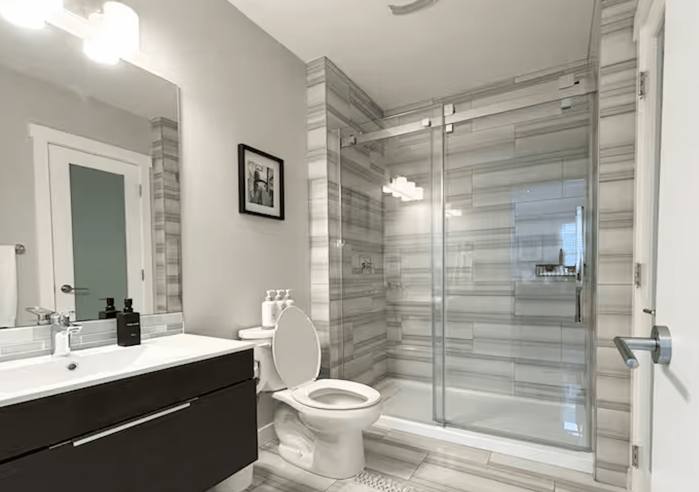 Rhenti — 3 Bedroom(s) and 2 Bathroom(s) - Photo 5