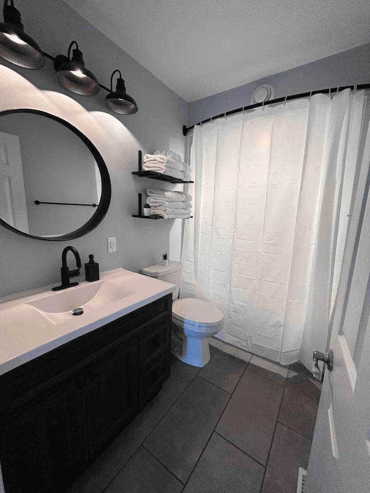 Rhenti — 3.5 Bedroom(s) and 2 Bathroom(s) - Photo 9