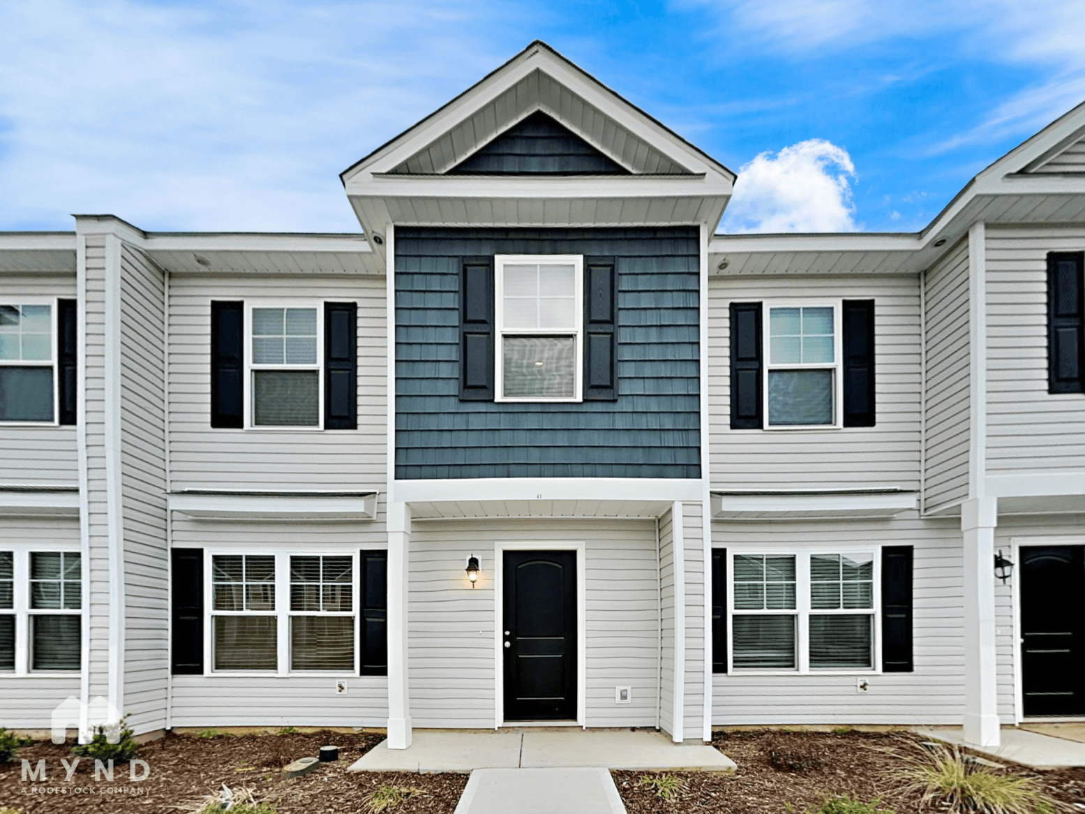 MYND — 3 Bedroom(s) and 2.5 Bathroom(s) - Photo 1