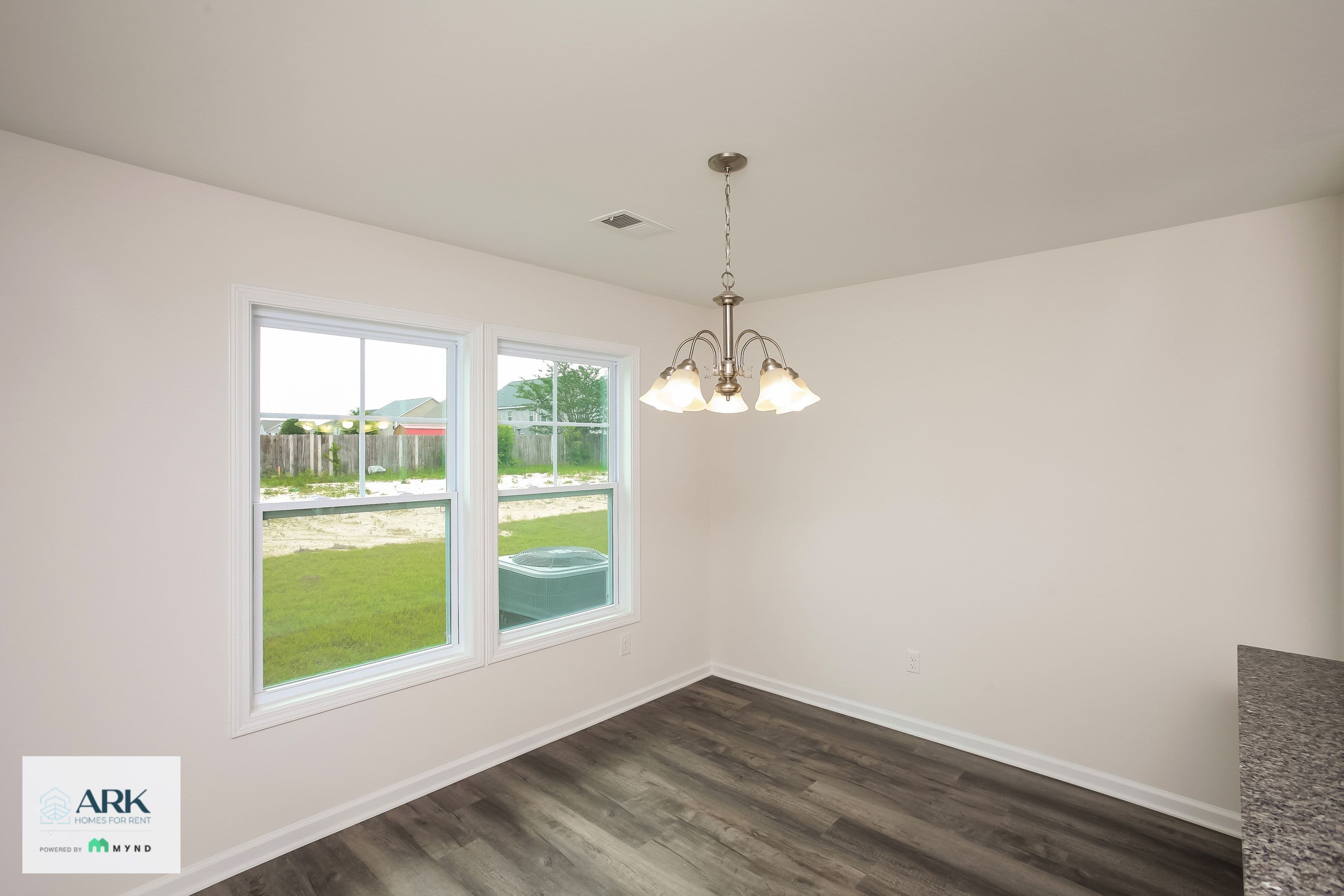 MYND — 4 Bedroom(s) and 2 Bathroom(s) - Photo 4