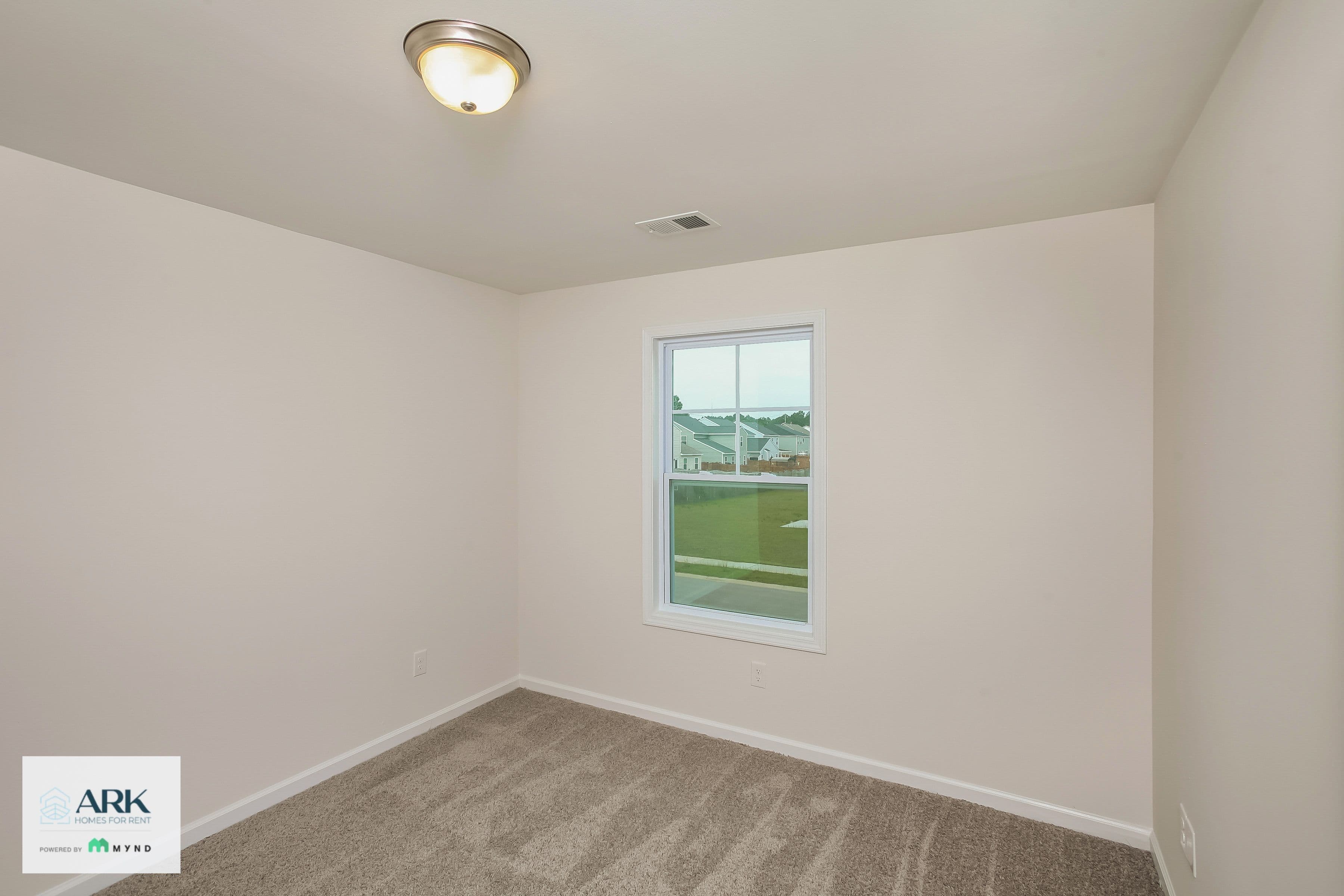 MYND — 4 Bedroom(s) and 2 Bathroom(s) - Photo 12