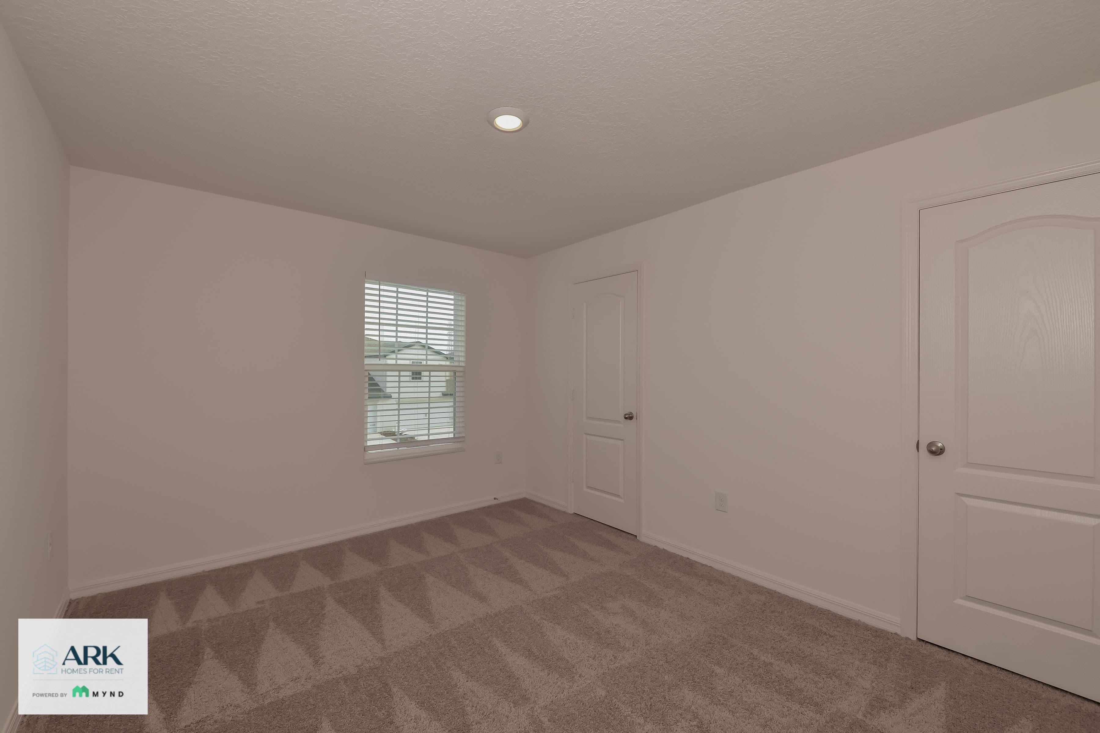 MYND - Photo 11