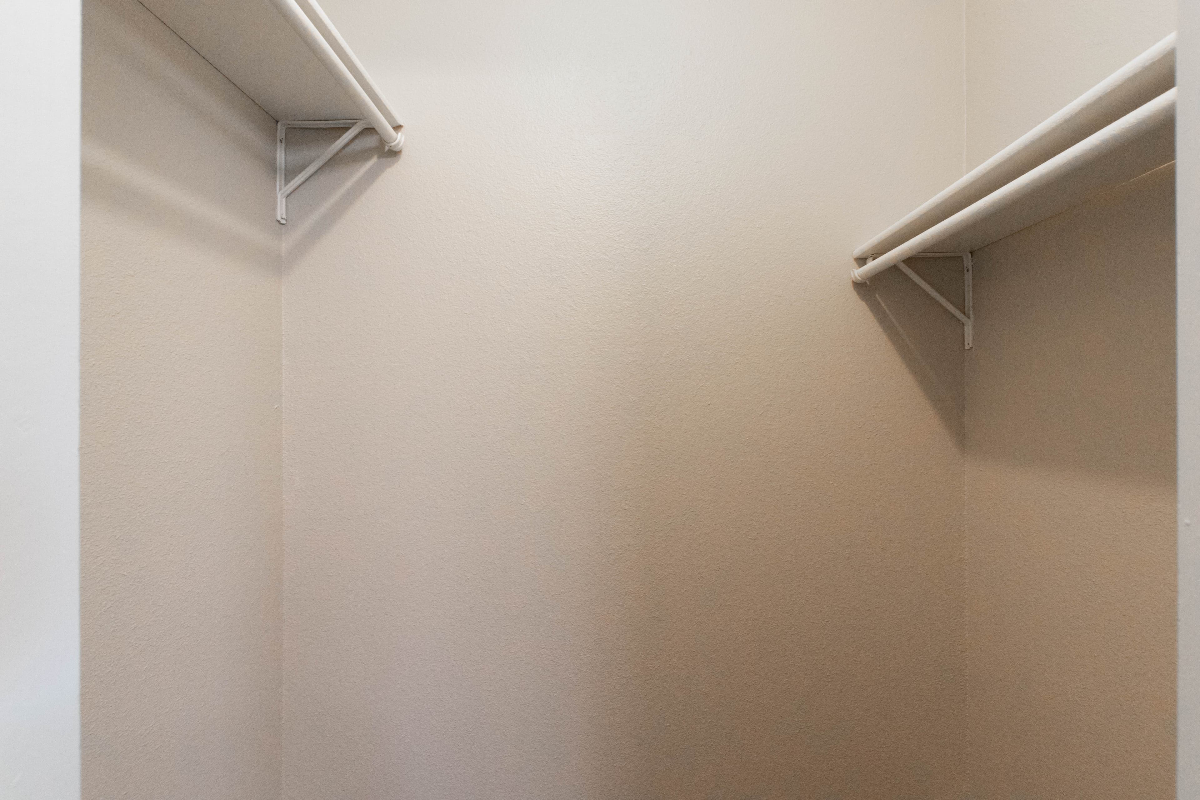 Scott Brown Properties — 2x1.5 - Photo 9