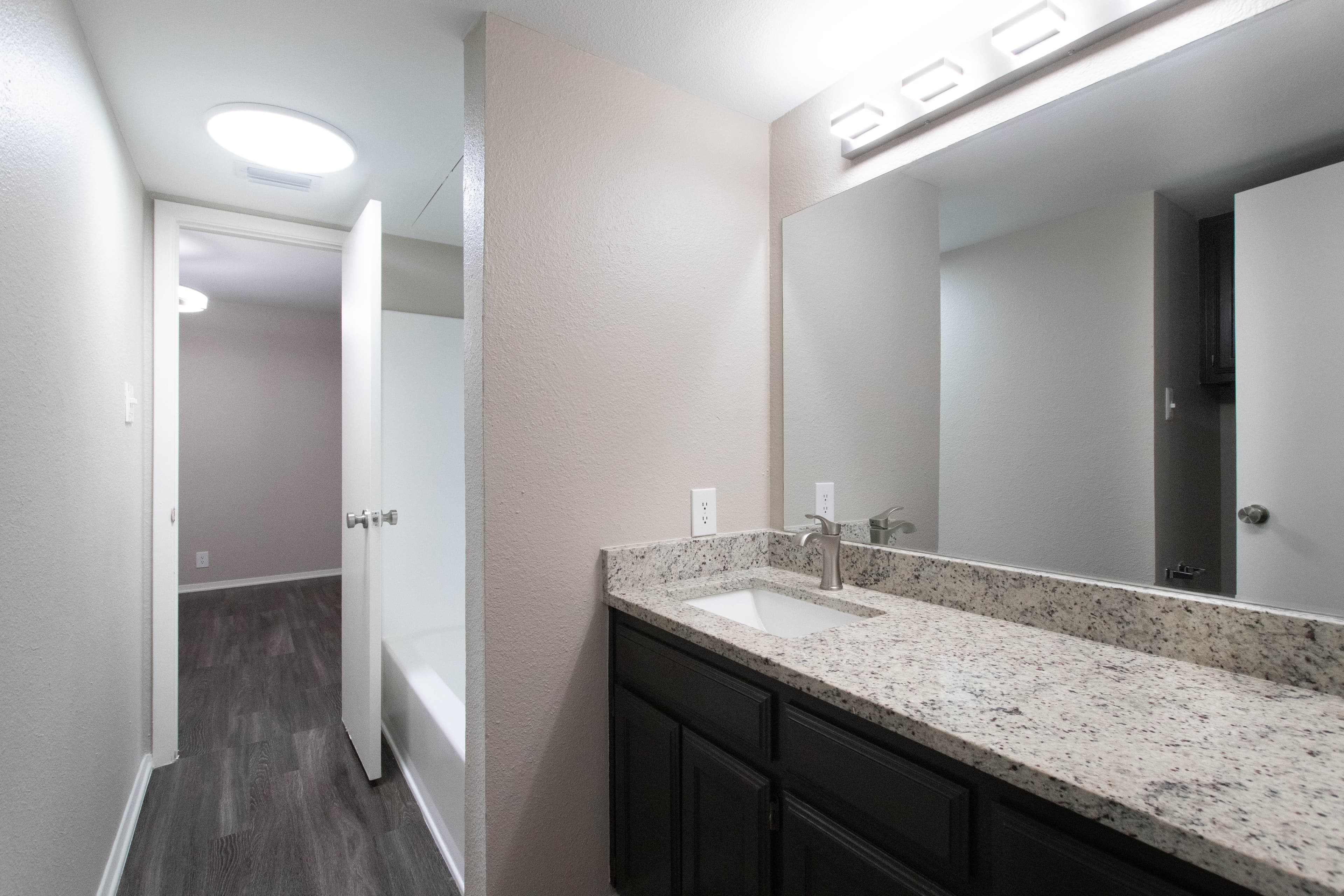Scott Brown Properties — 2x1.5 - Photo 10